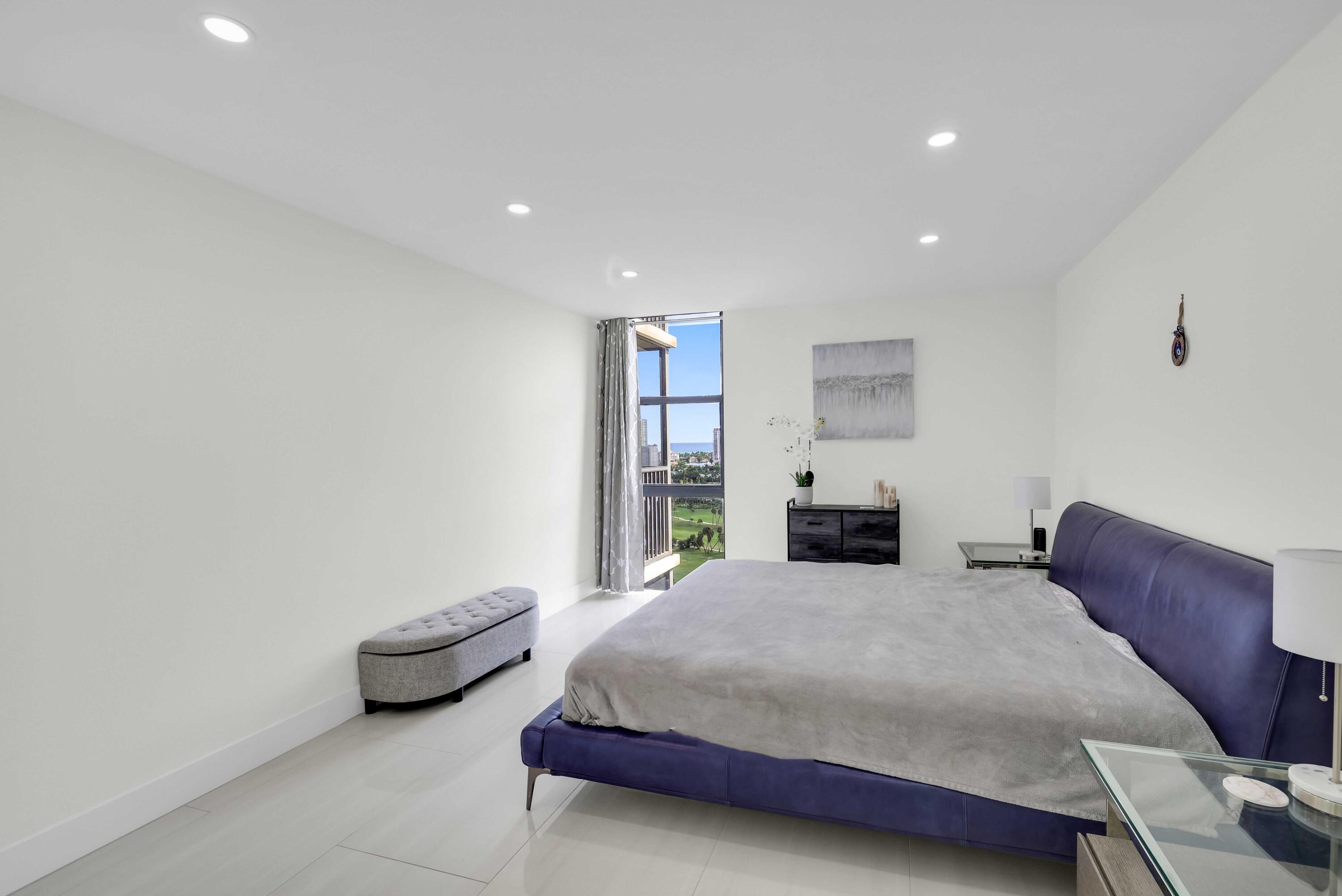 20335 W Country Club Drive Unit: 2107