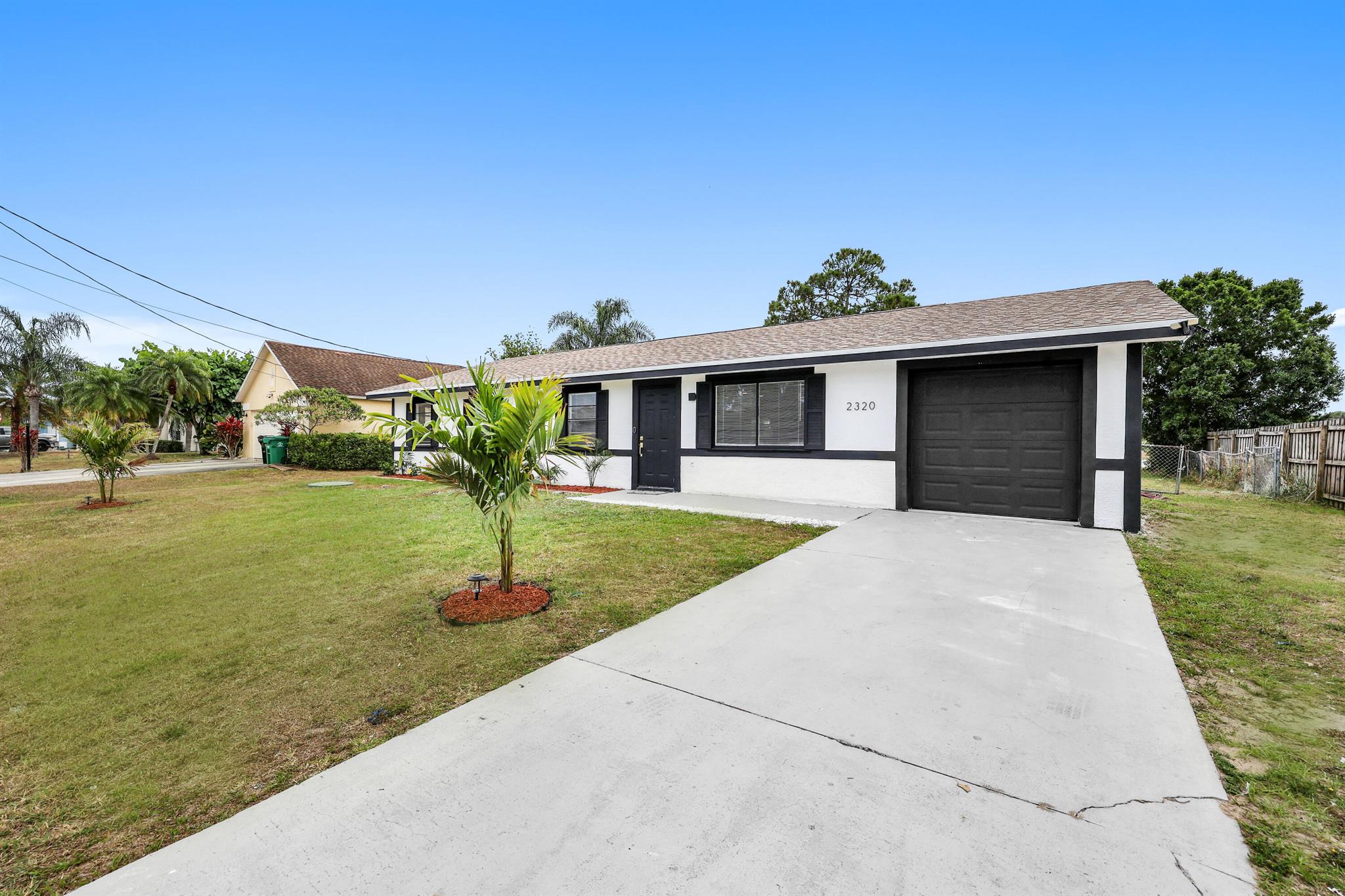 2320 SE Harrington Avenue