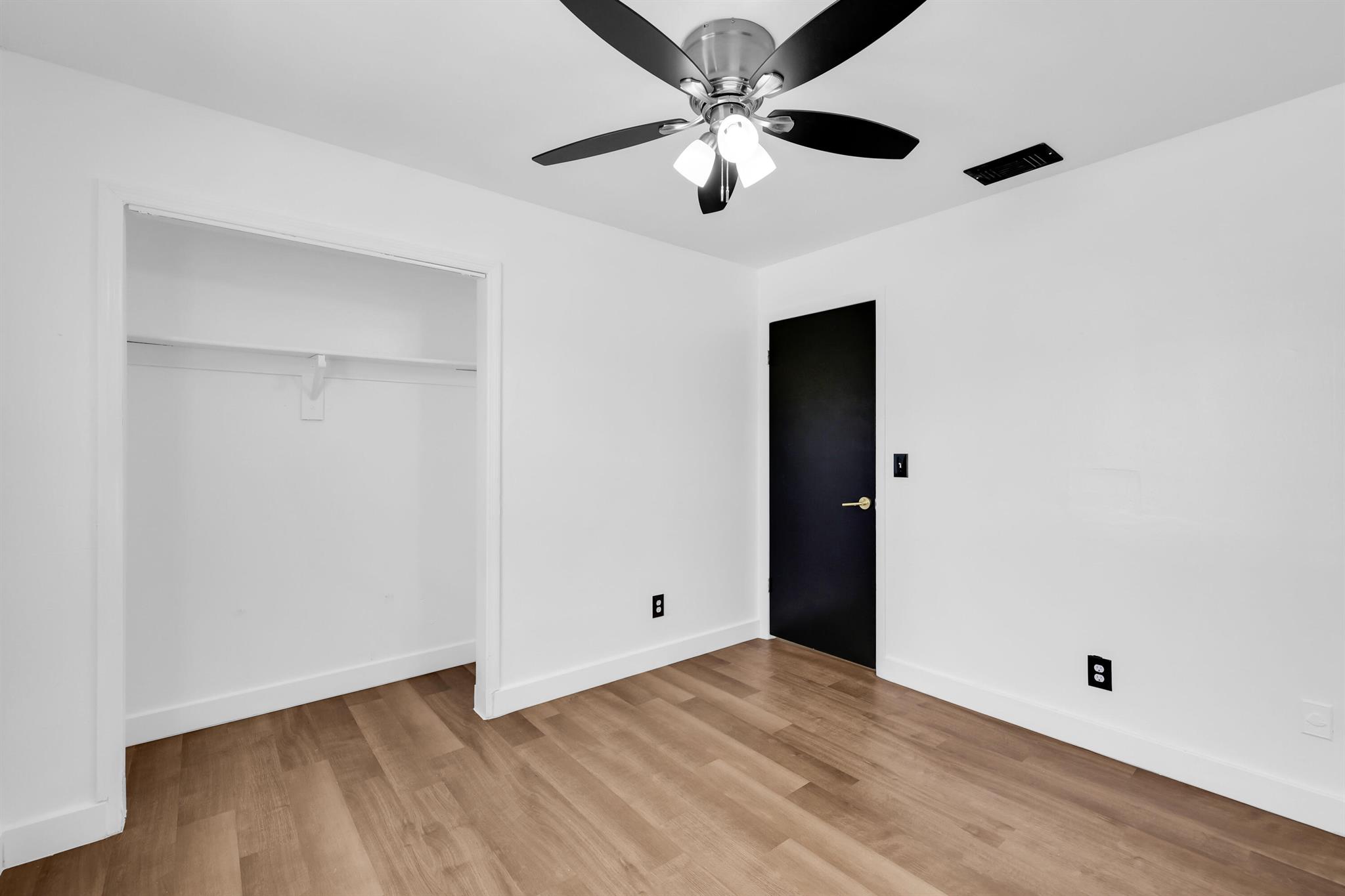 2320 SE Harrington Avenue