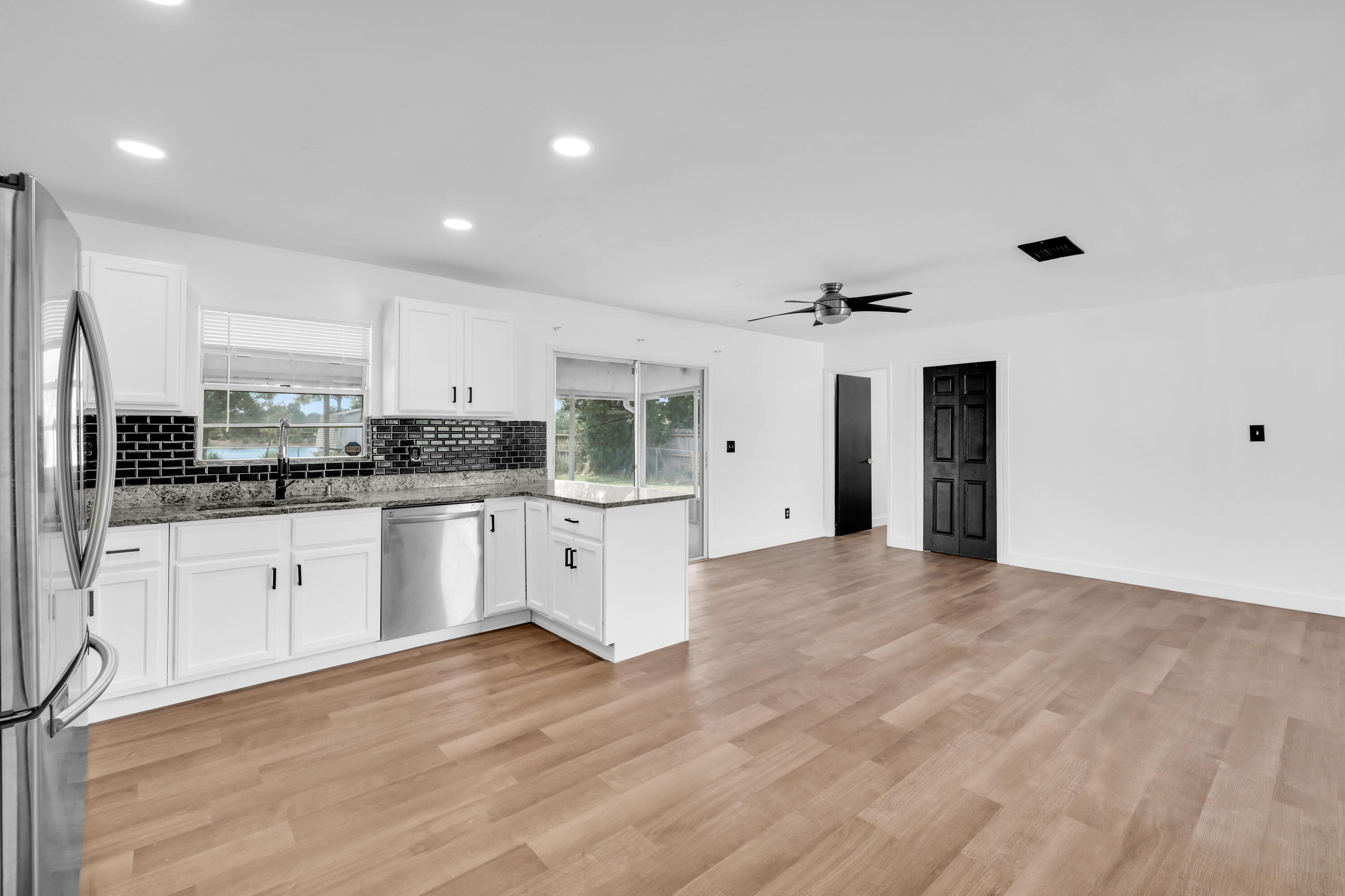 2320 SE Harrington Avenue