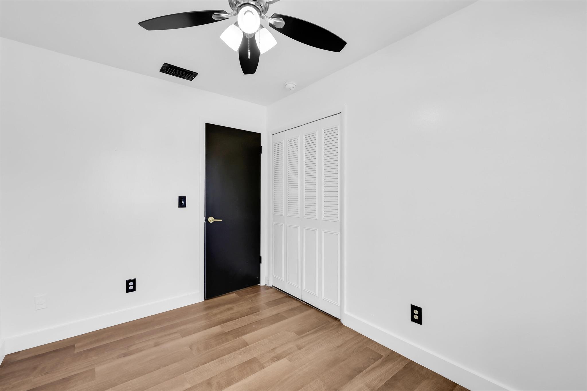 2320 SE Harrington Avenue