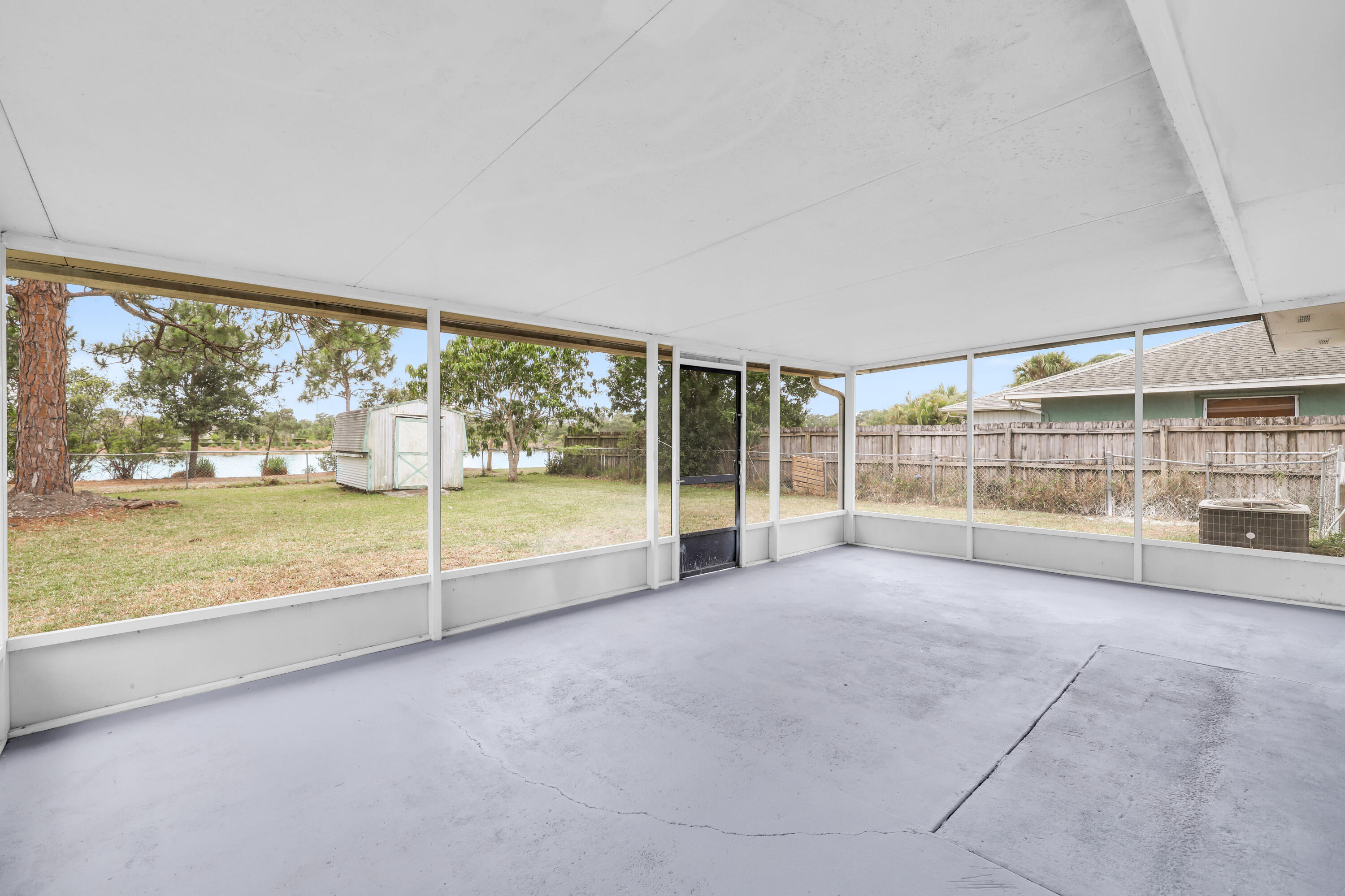 2320 SE Harrington Avenue