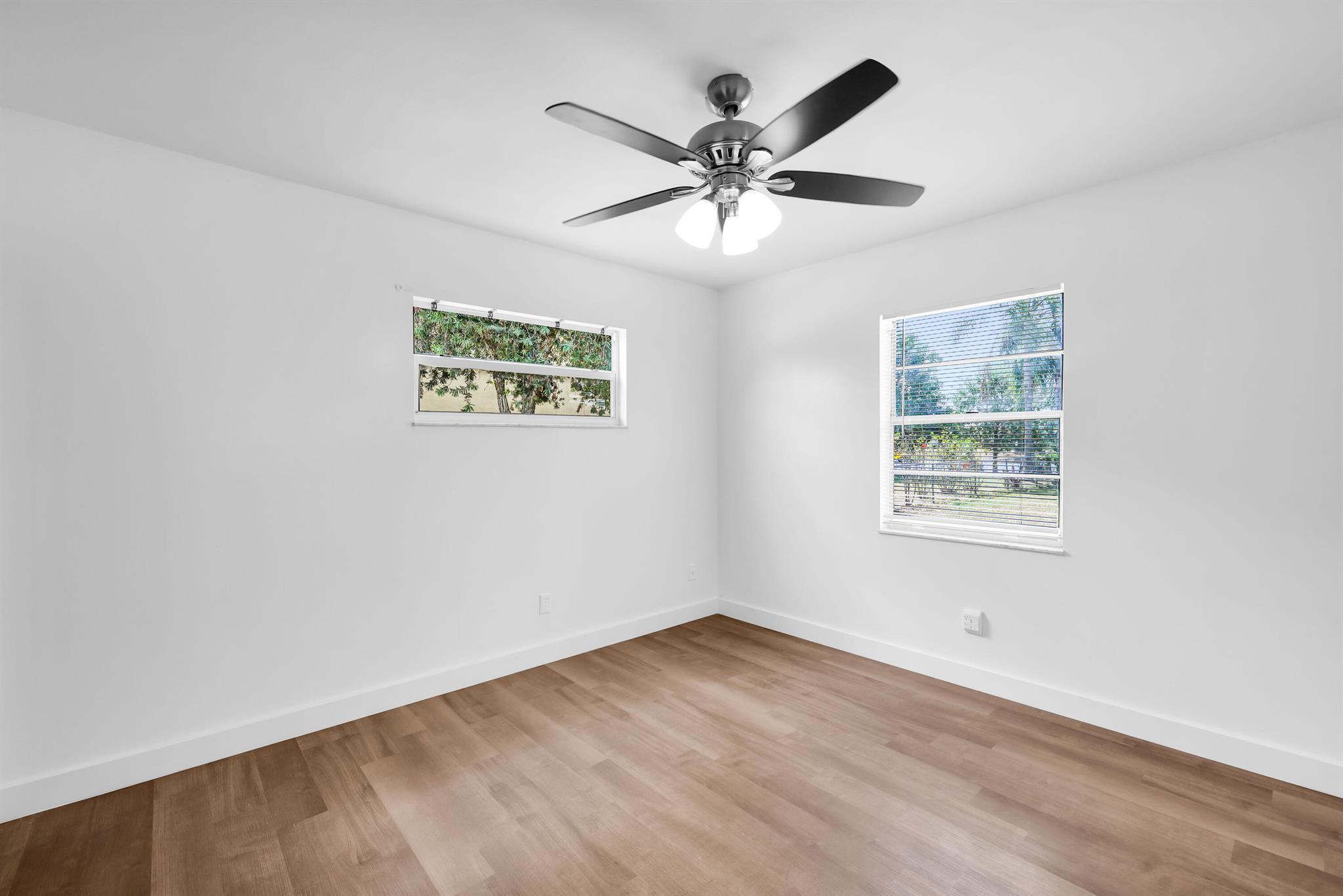 2320 SE Harrington Avenue