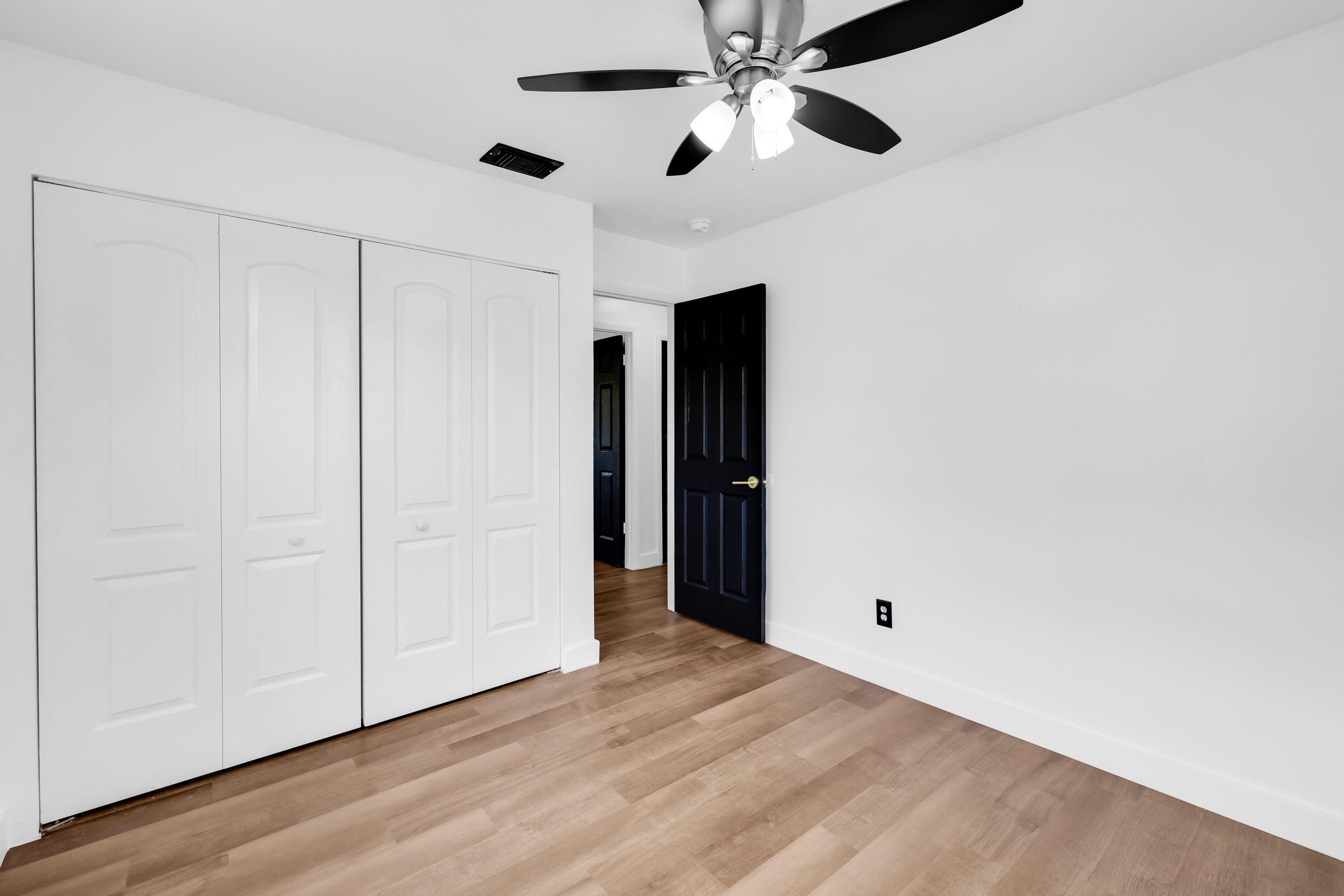 2320 SE Harrington Avenue