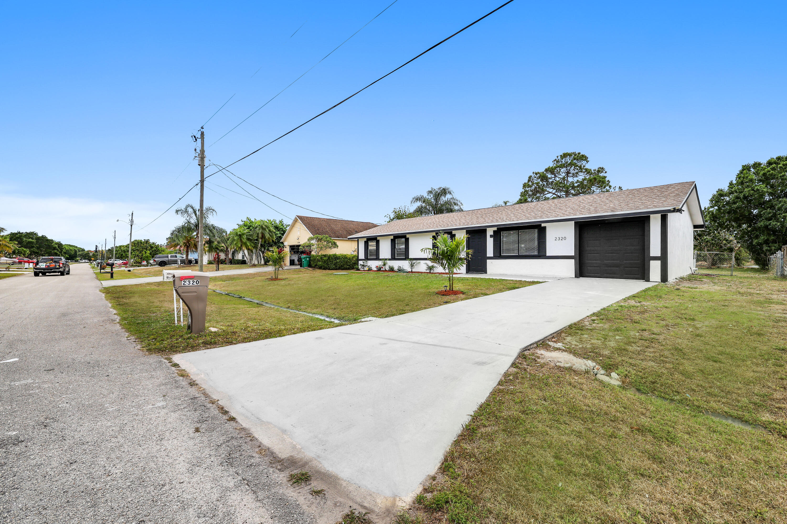 2320 SE Harrington Avenue