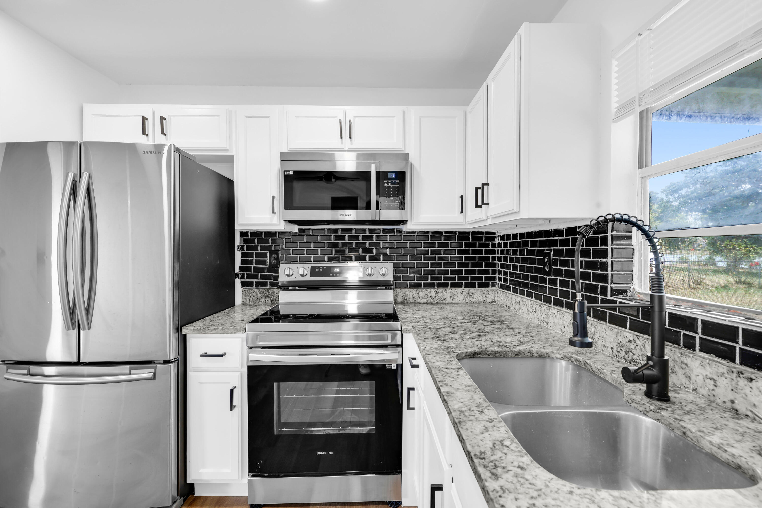 2320 SE Harrington Avenue