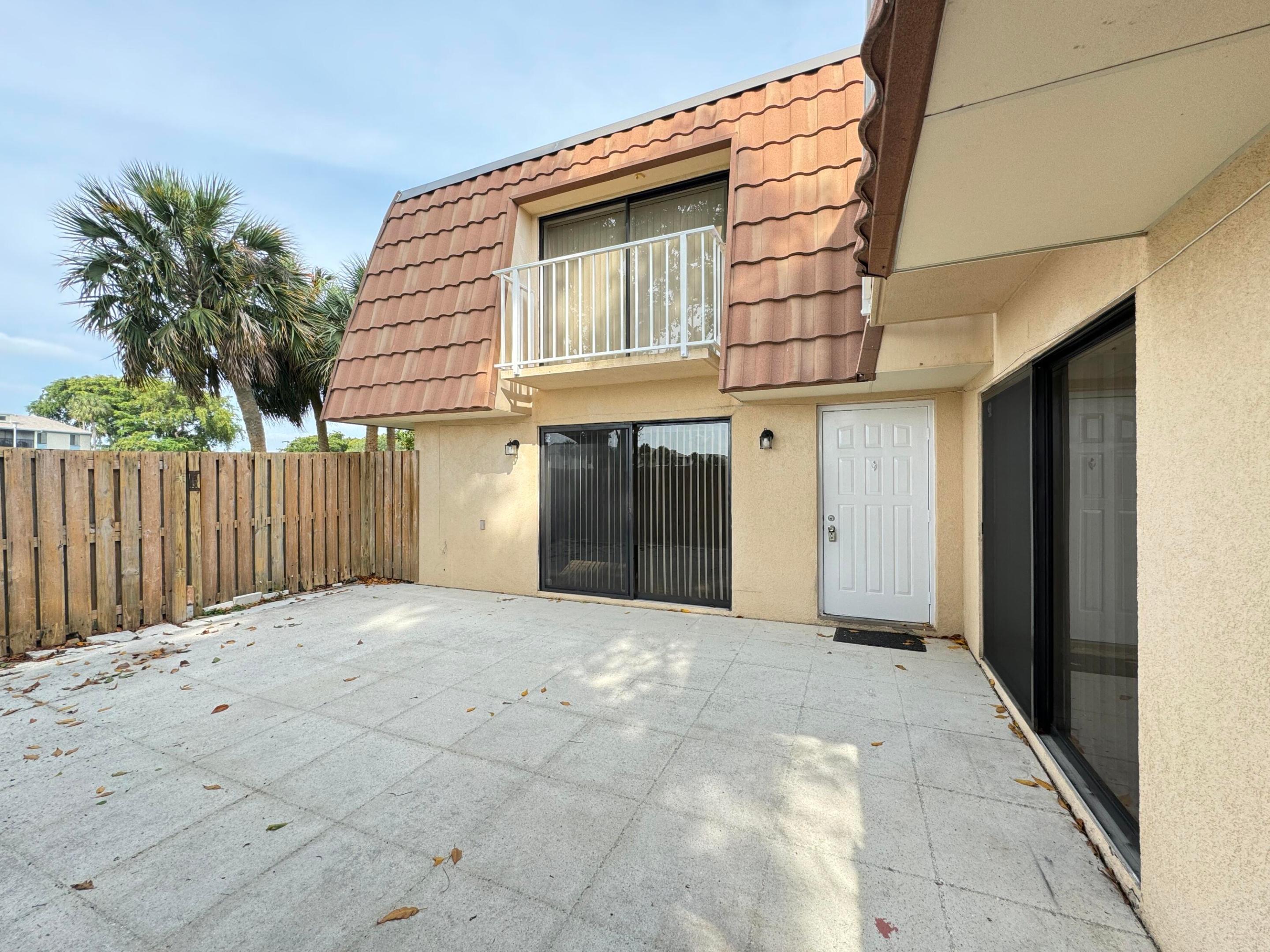 563 Green Springs Place