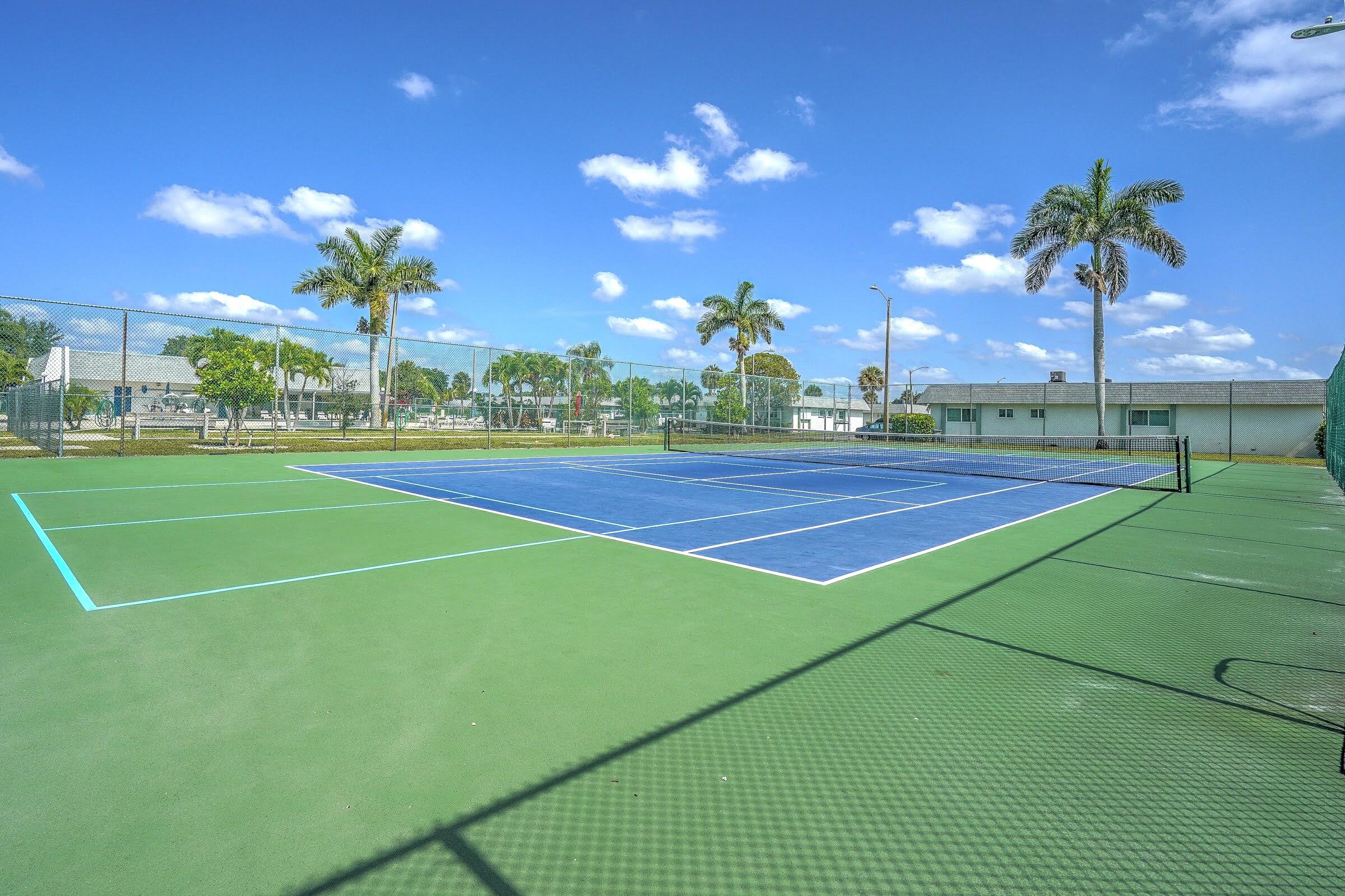 2638 Gately Drive E 14