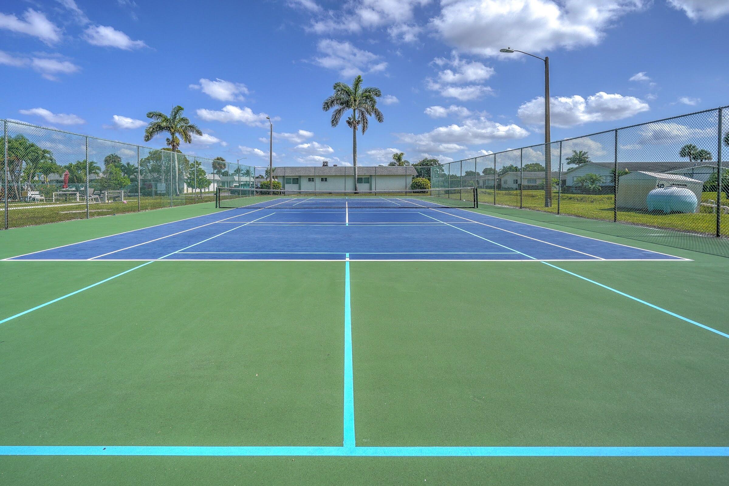 2638 Gately Drive E 14