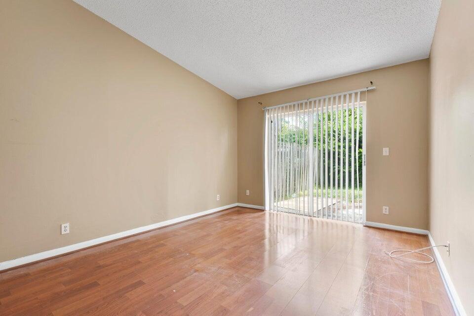 3740 Mil Lake Circle