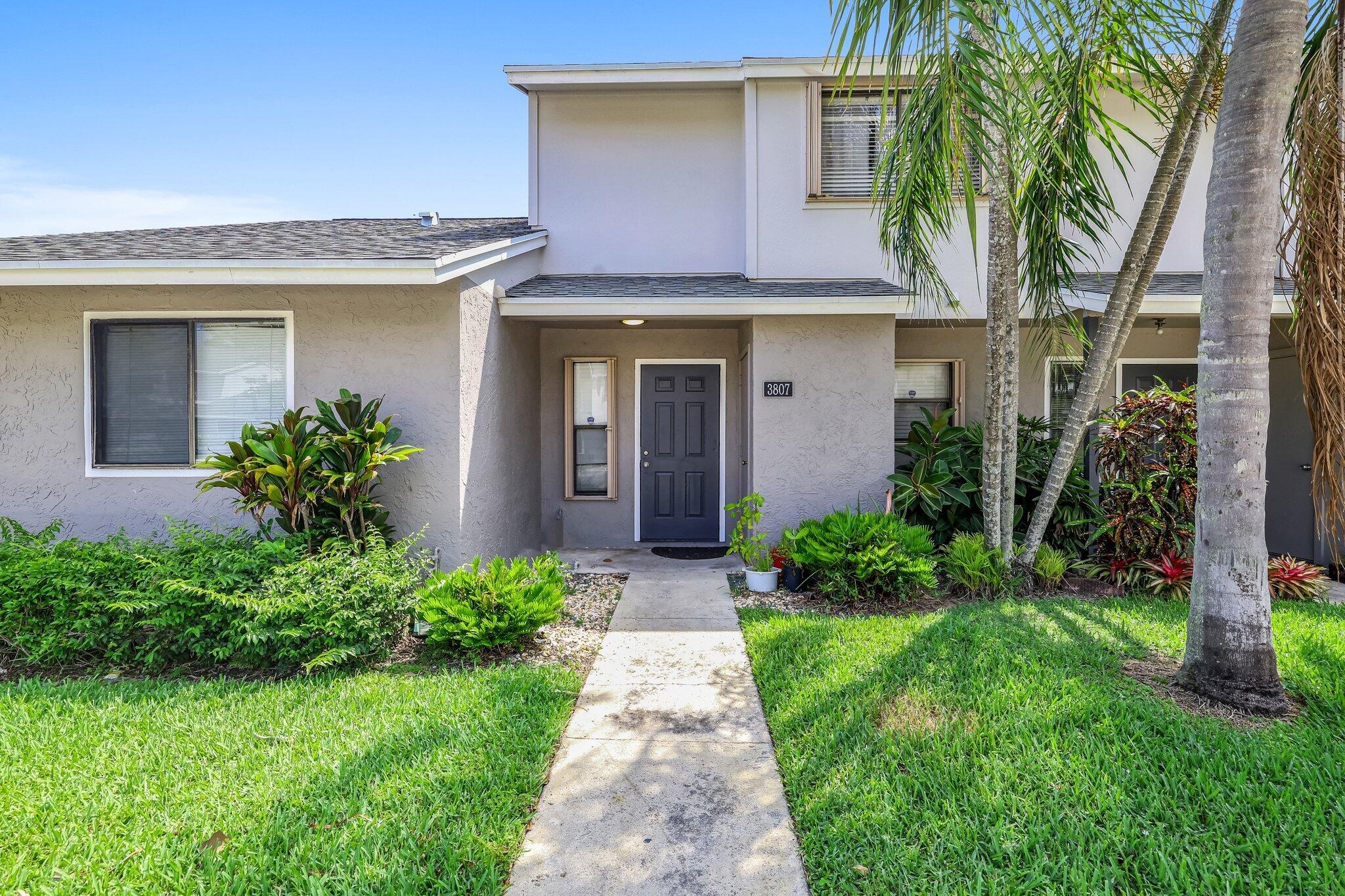 3807 Inlet Circle