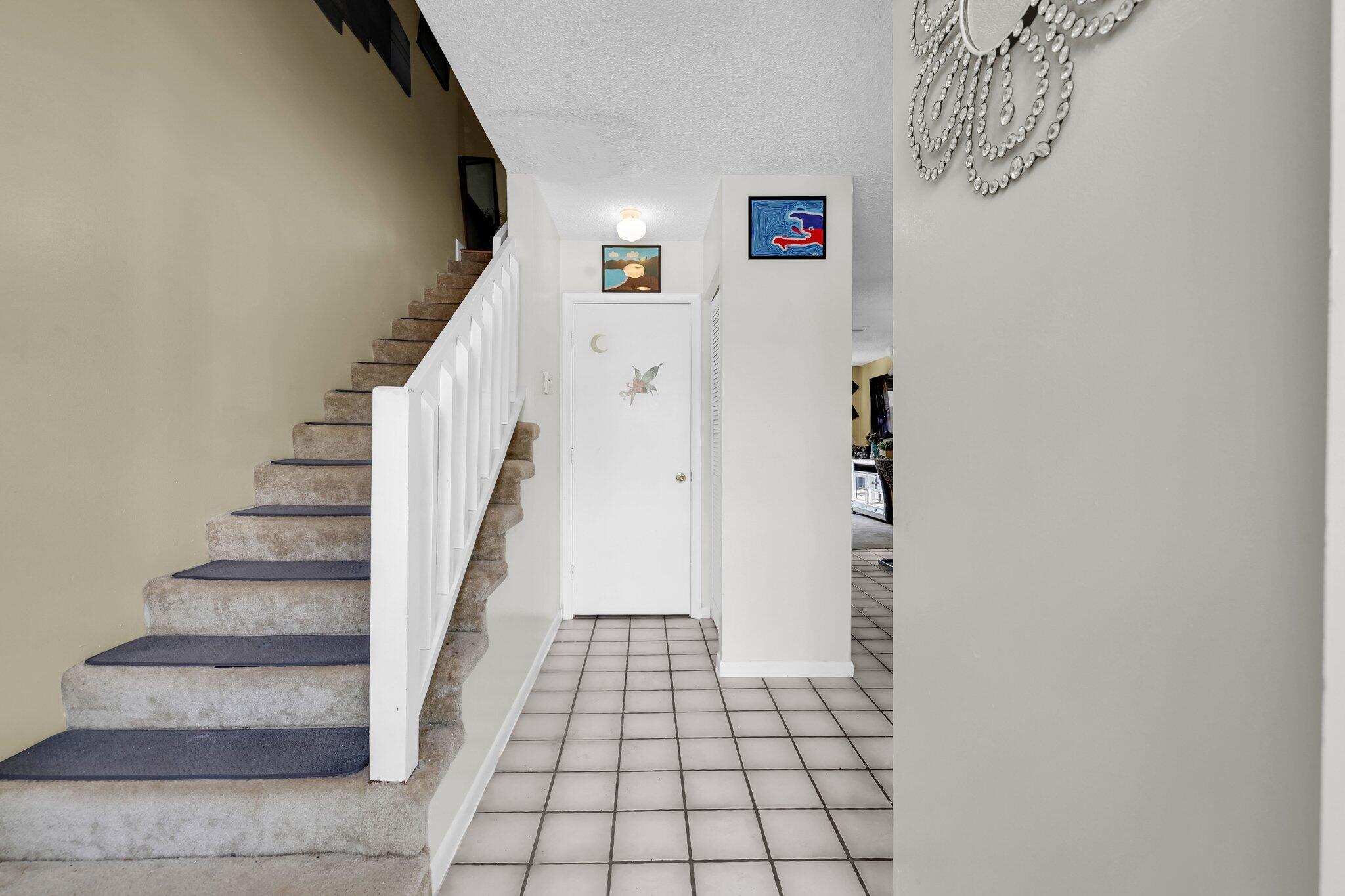 3807 Inlet Circle