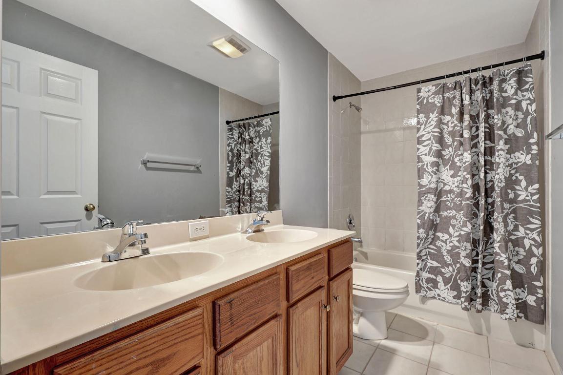 4190 Bahia Isle Circle