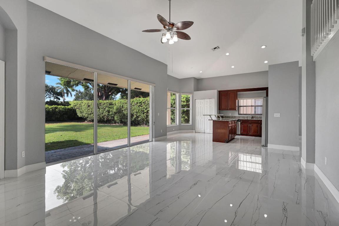 4190 Bahia Isle Circle