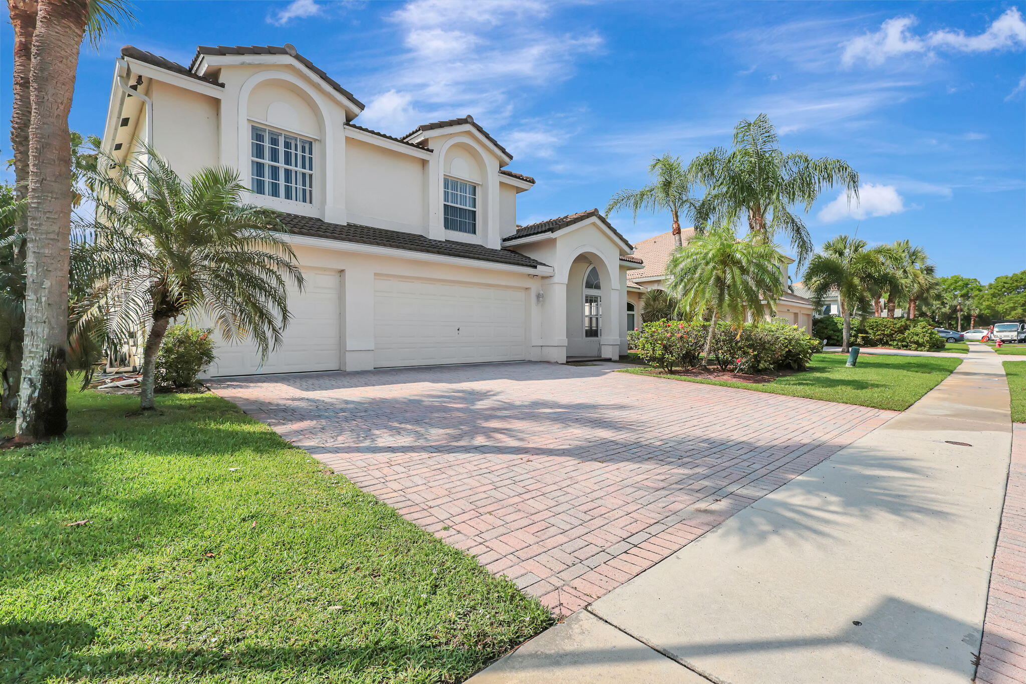 4190 Bahia Isle Circle