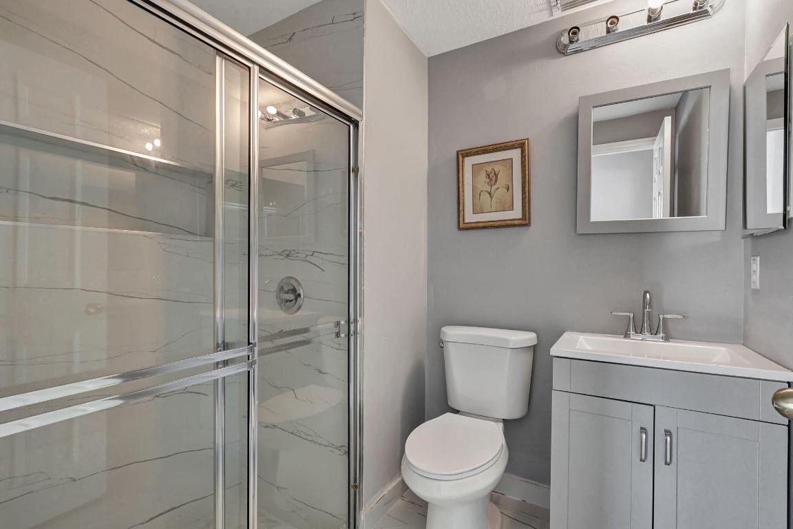 4190 Bahia Isle Circle