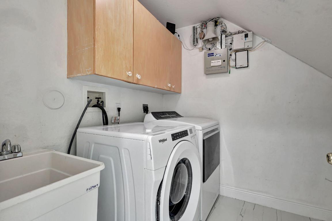 4190 Bahia Isle Circle