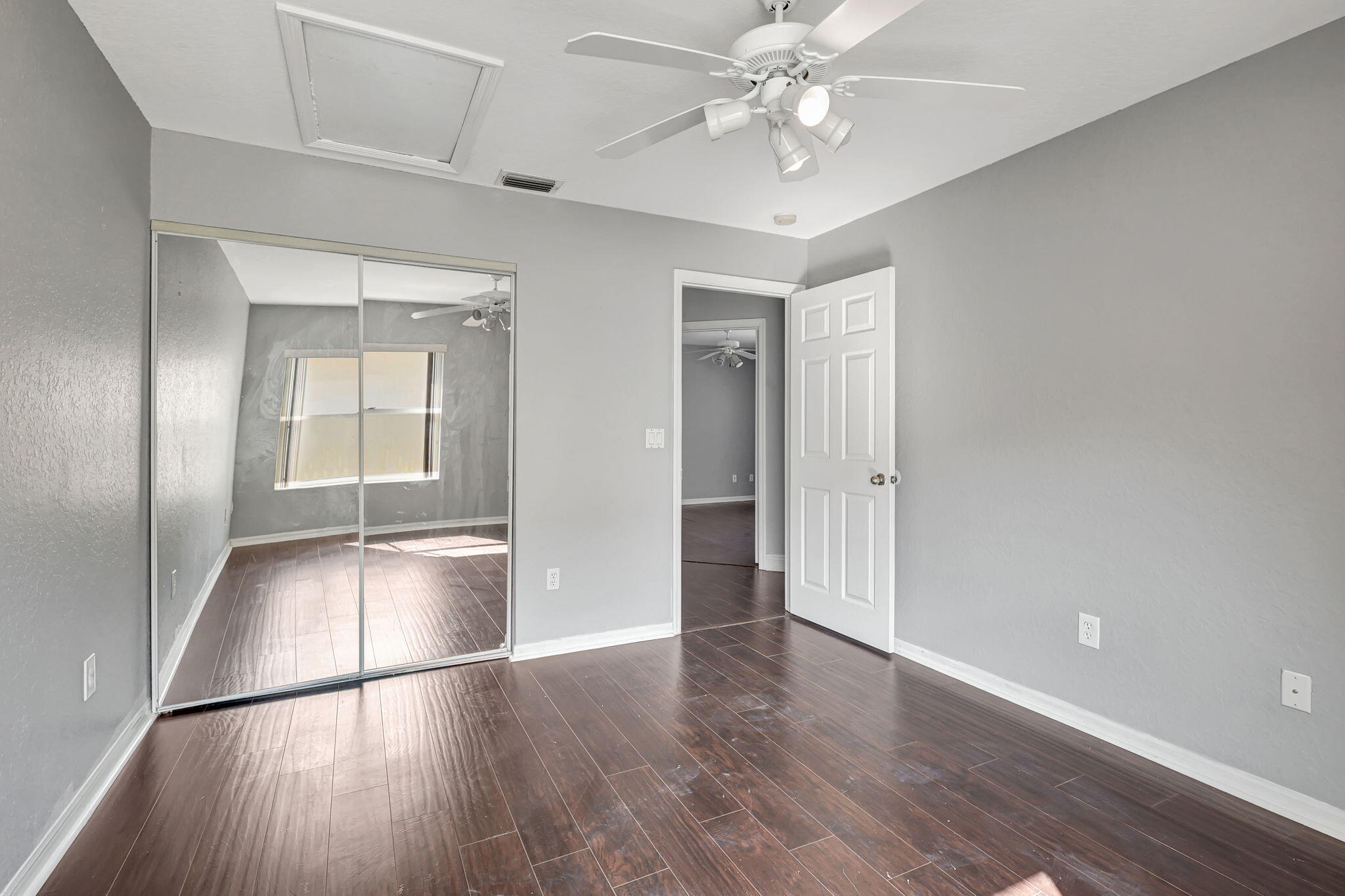 4190 Bahia Isle Circle