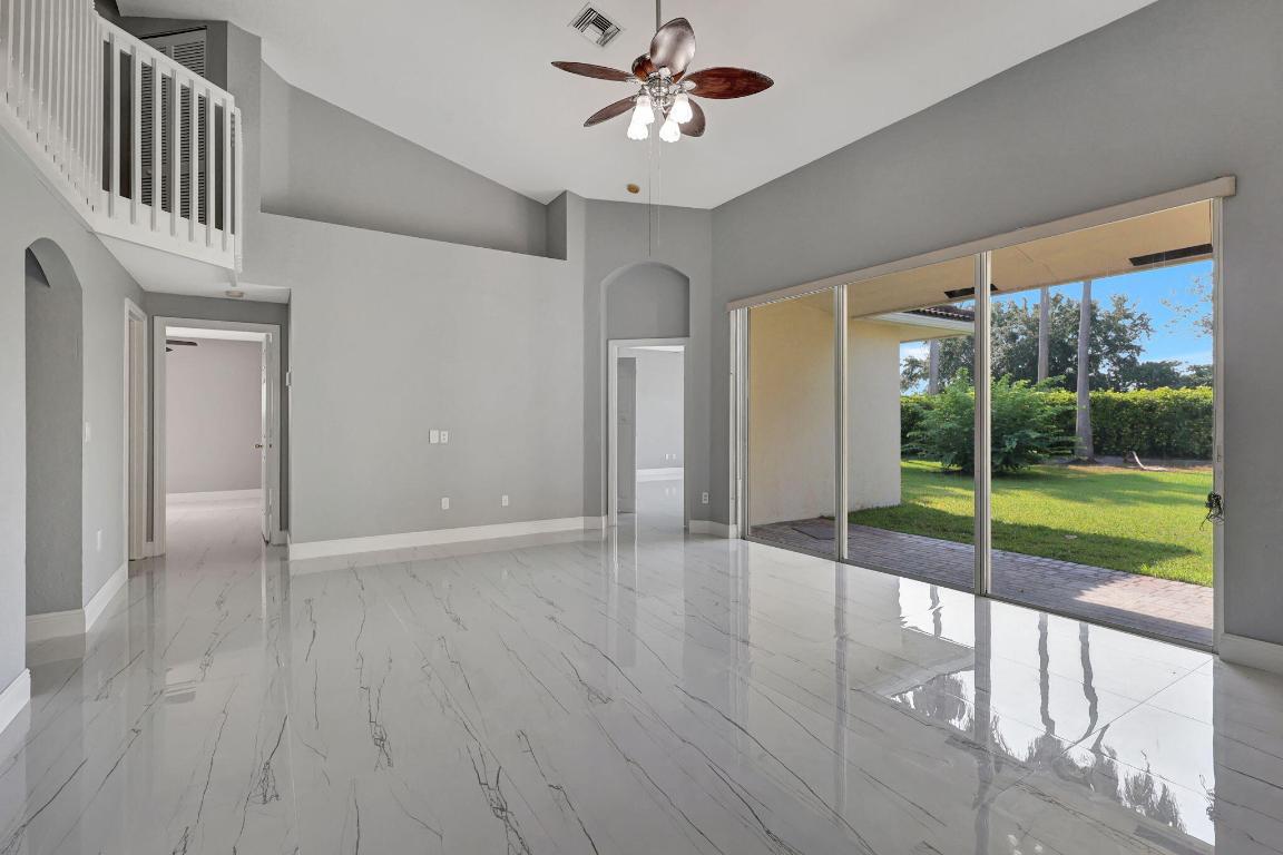 4190 Bahia Isle Circle