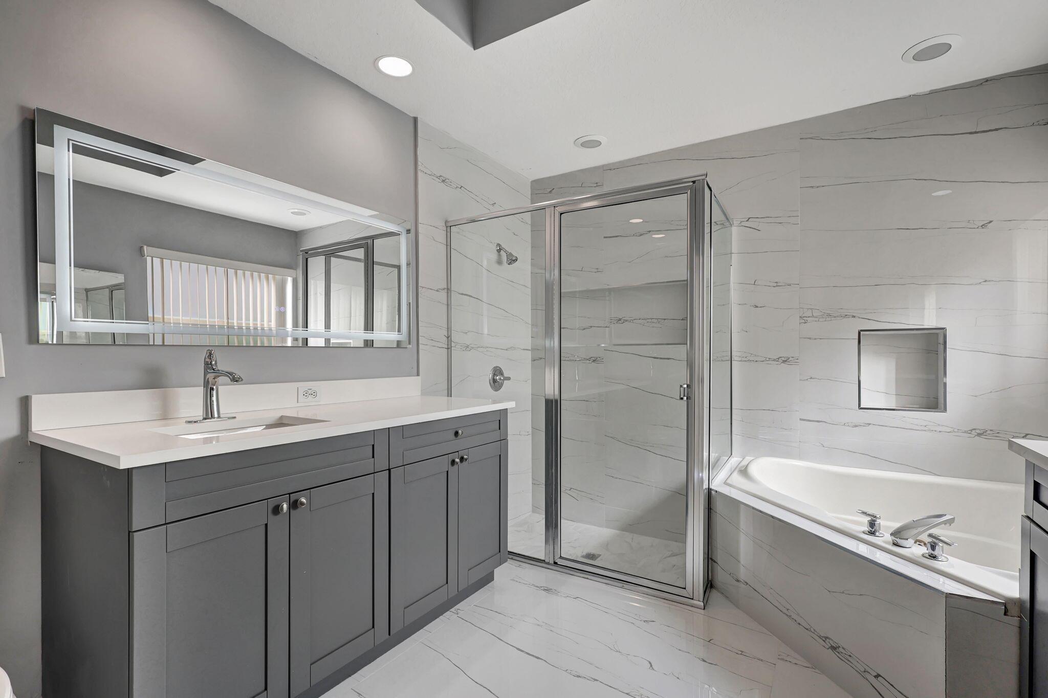 4190 Bahia Isle Circle