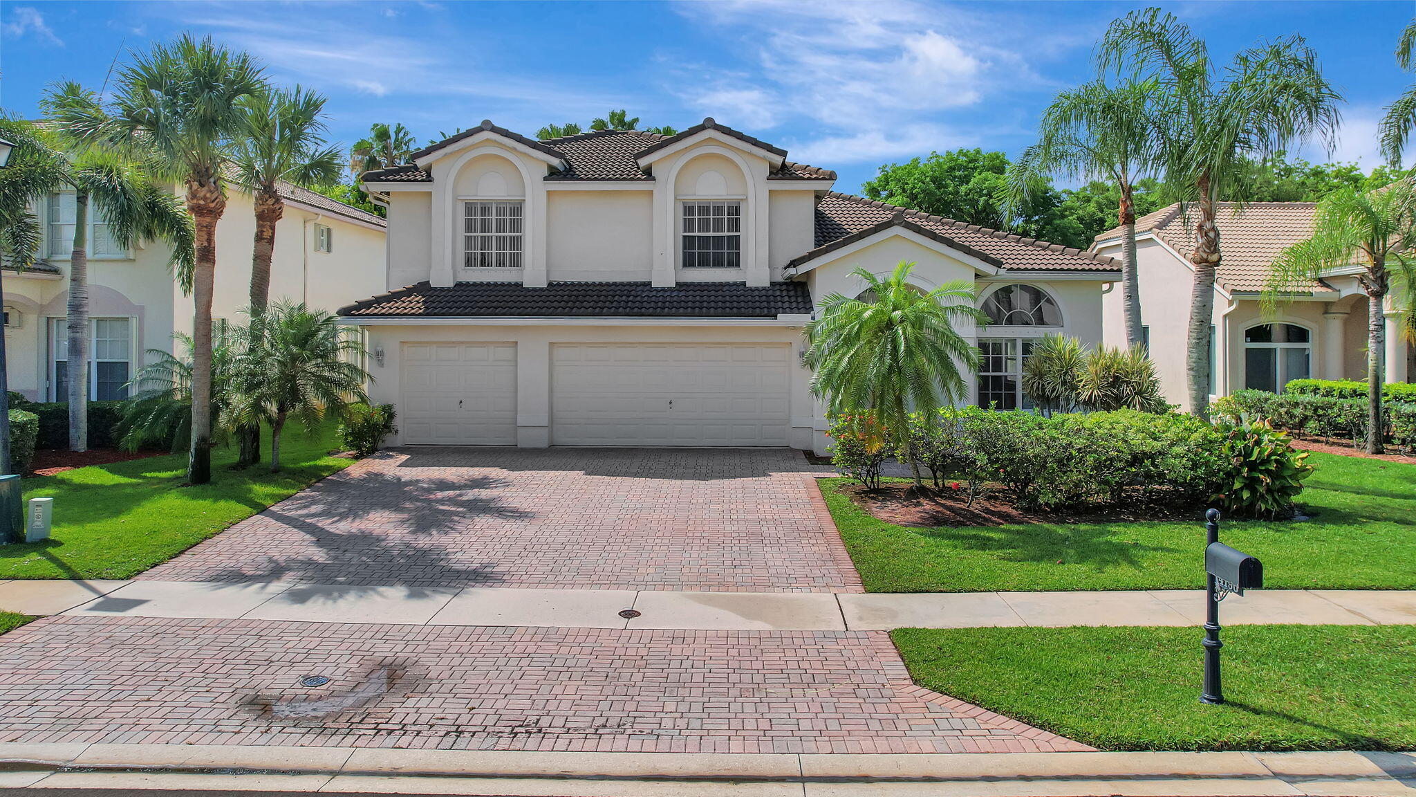 4190 Bahia Isle Circle