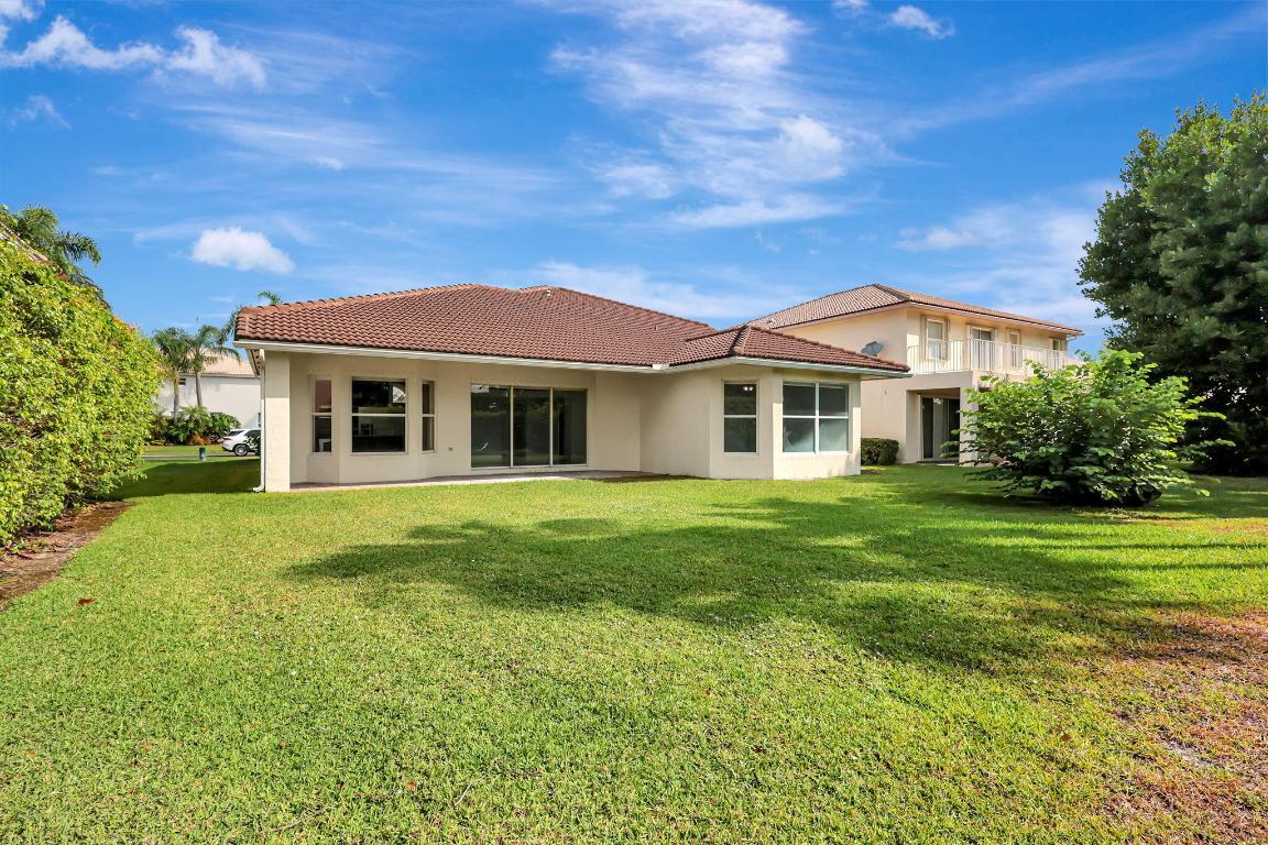 4190 Bahia Isle Circle