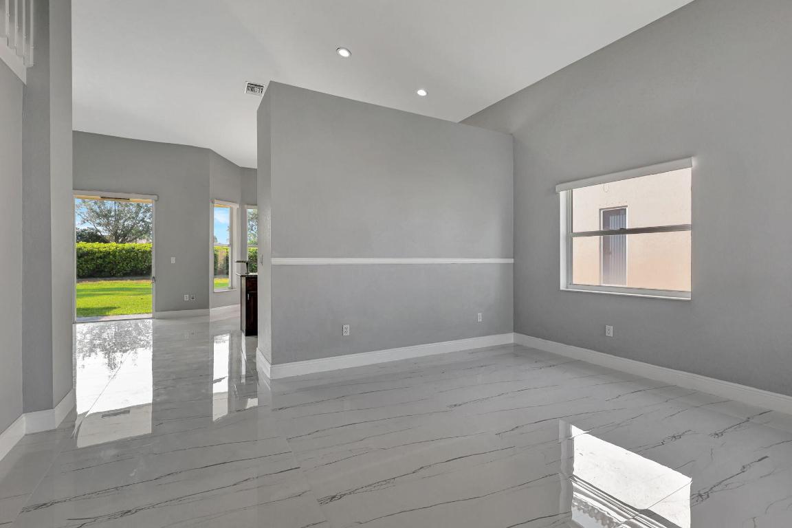 4190 Bahia Isle Circle