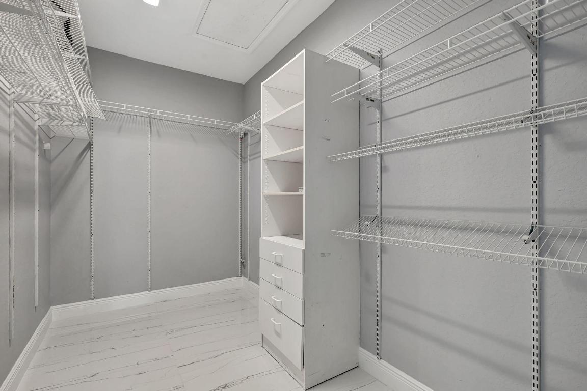 4190 Bahia Isle Circle