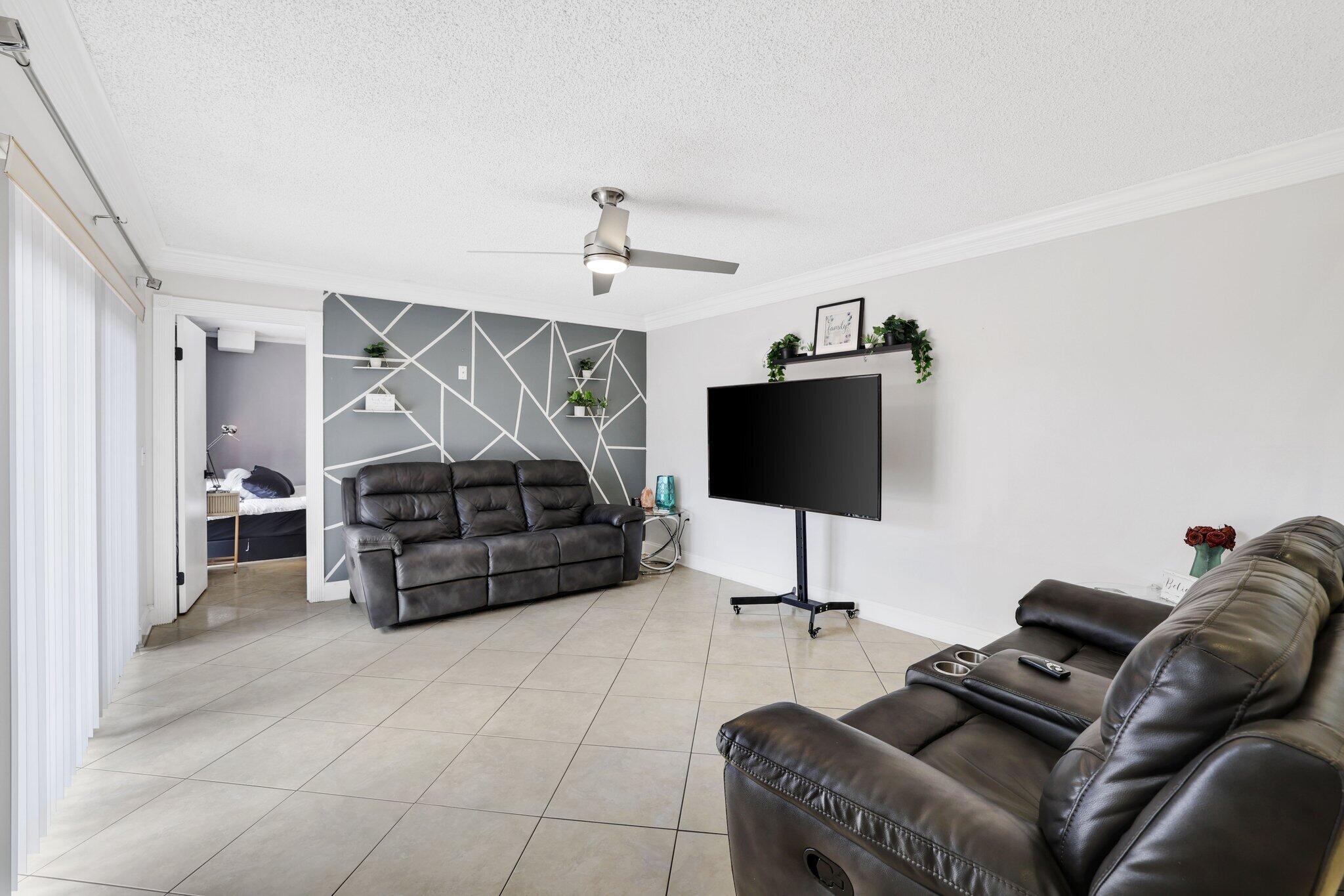 1202 12th Lane Lane 1202