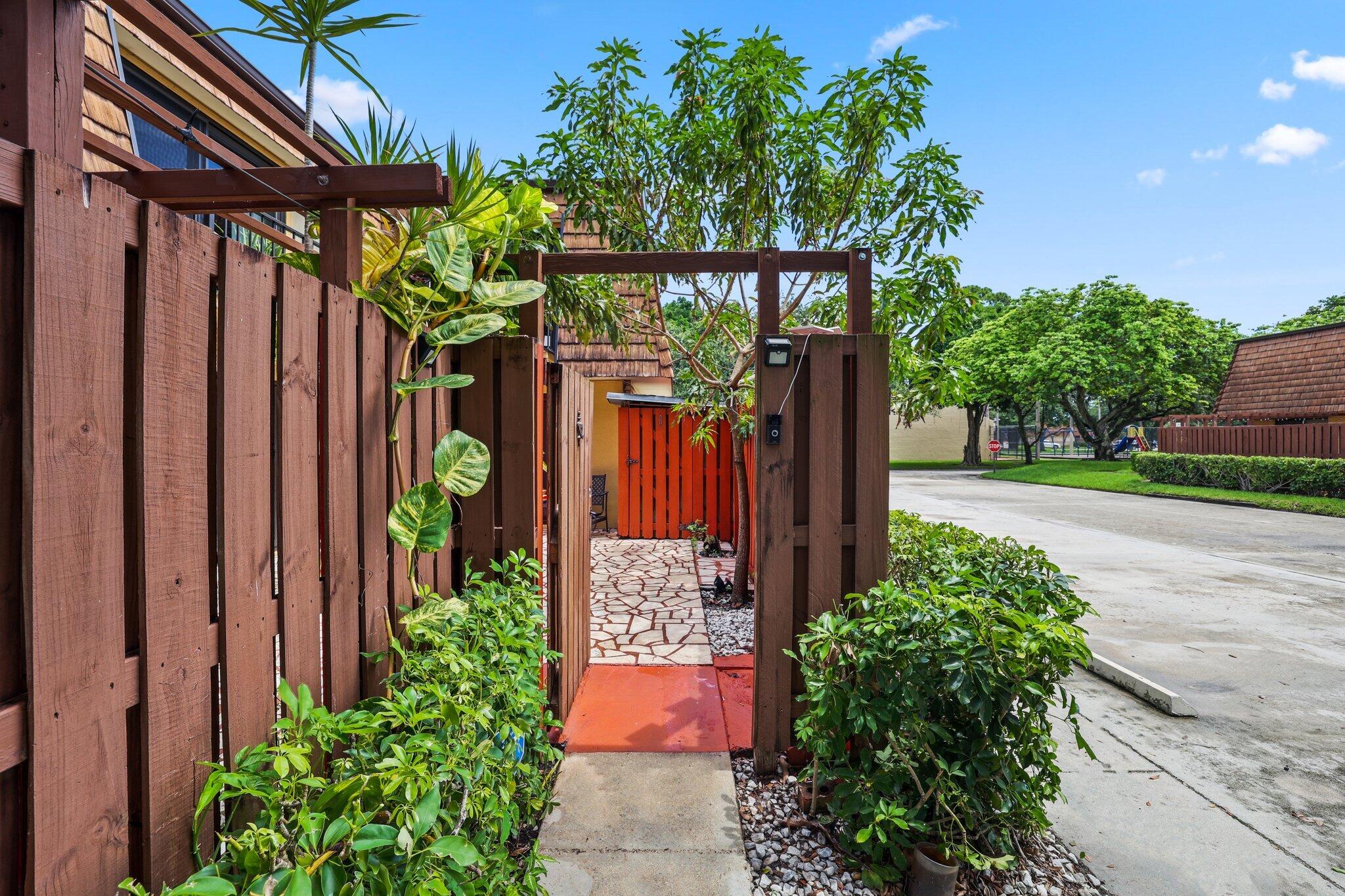 1202 12th Lane Lane 1202