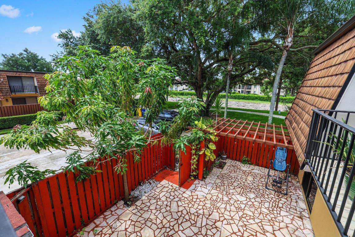 1202 12th Lane Lane 1202