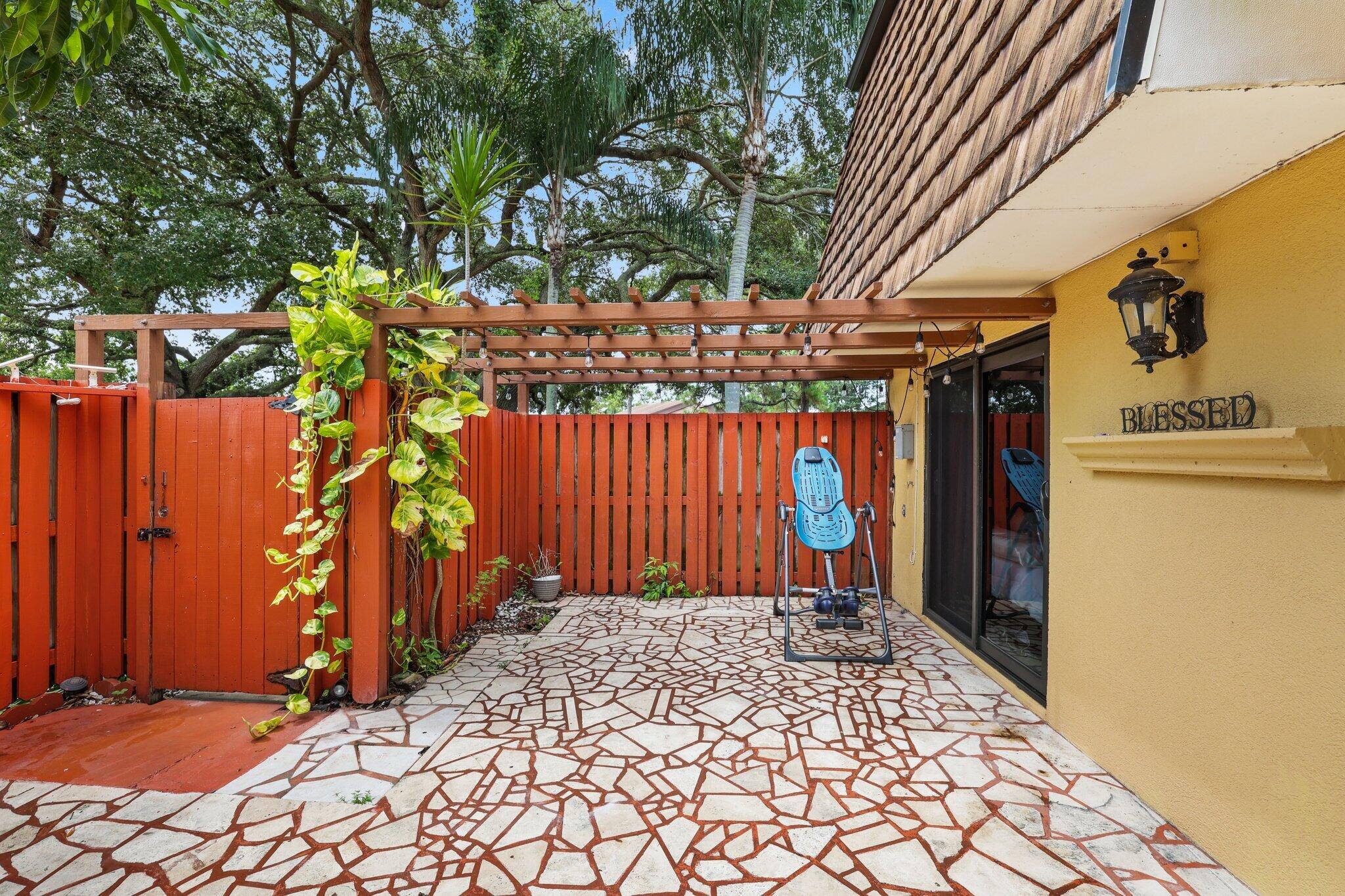 1202 12th Lane Lane 1202