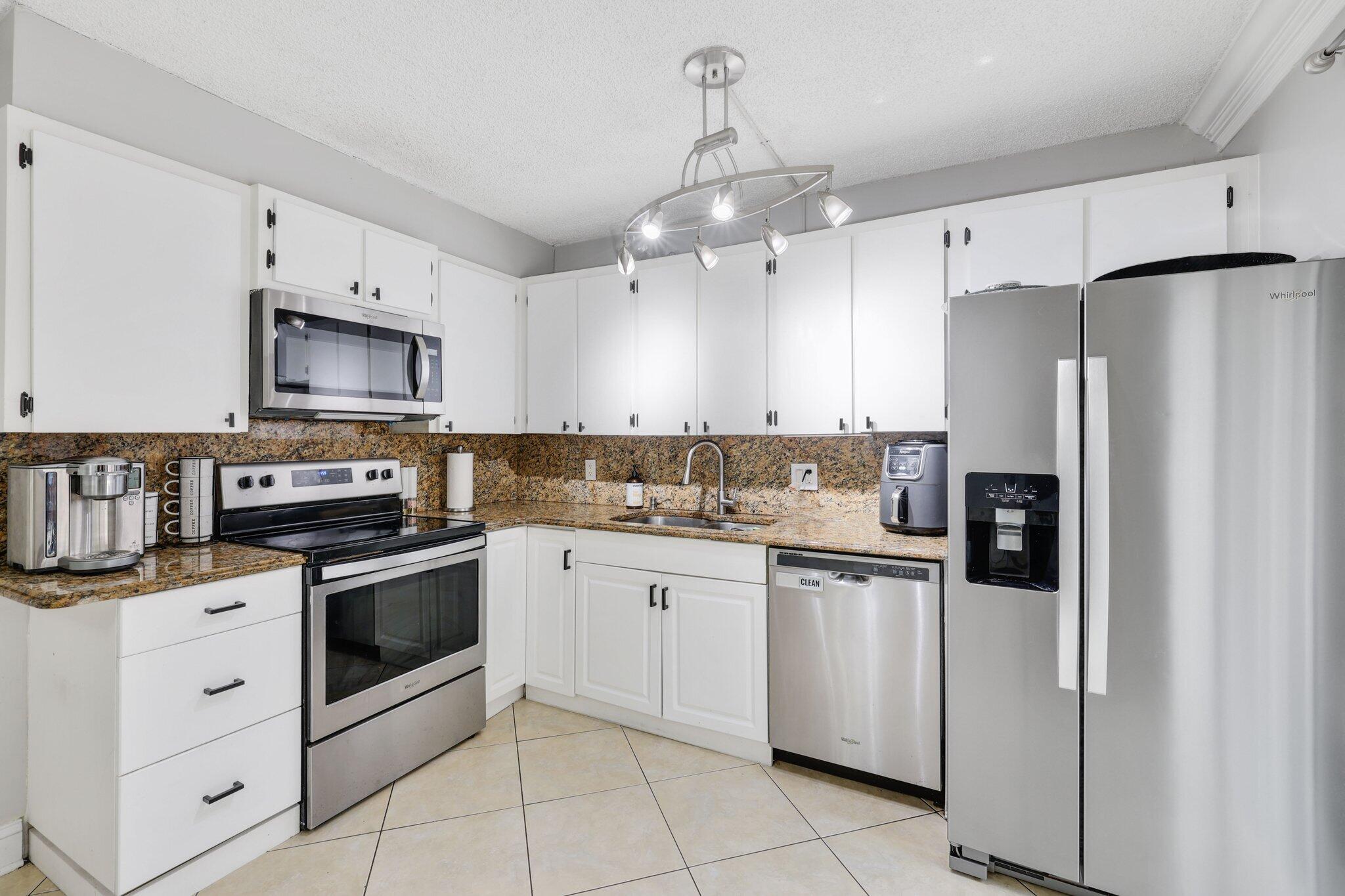 1202 12th Lane Lane 1202