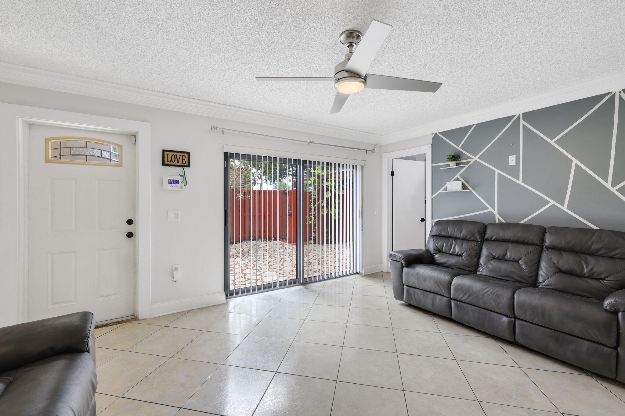 1202 12th Lane Lane 1202