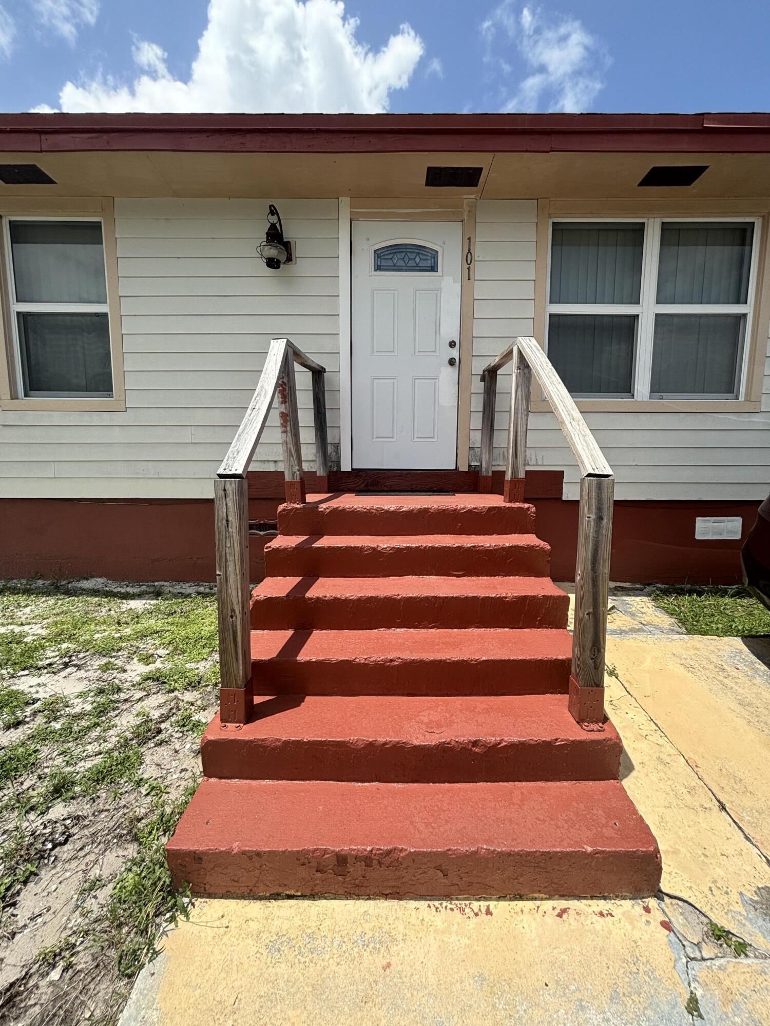 101 Ne 27th Ave