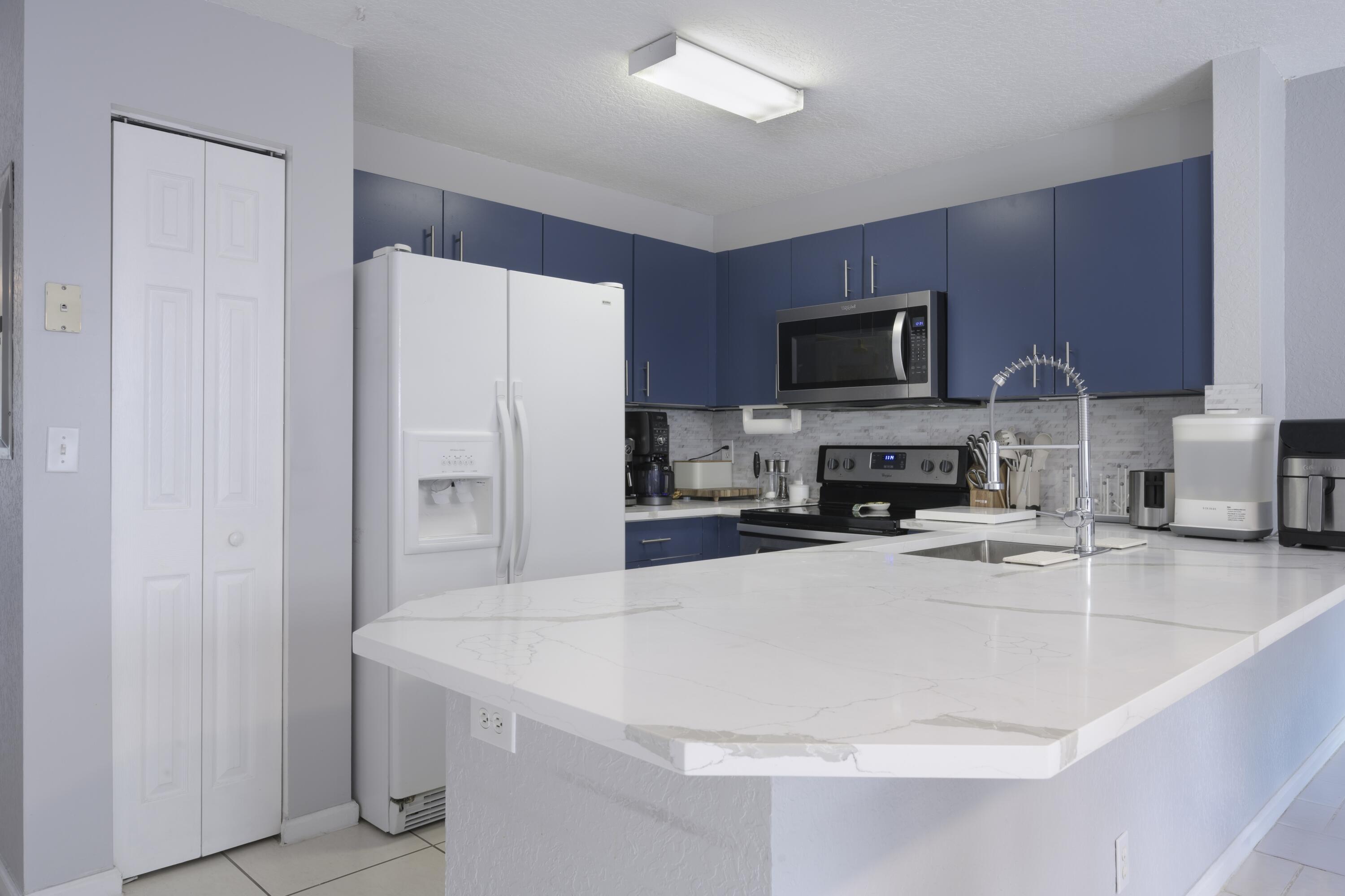 932 Summit Lake Drive