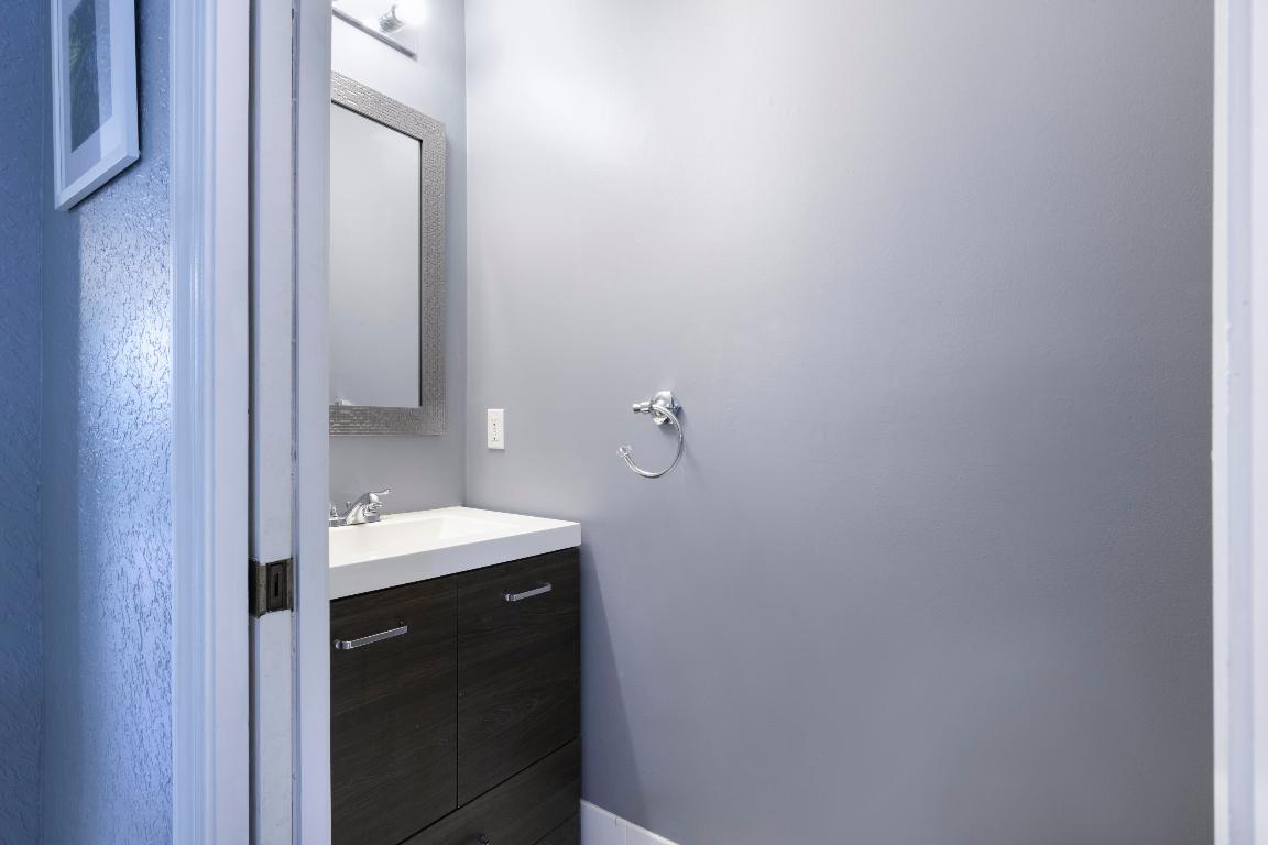 932 Summit Lake Drive