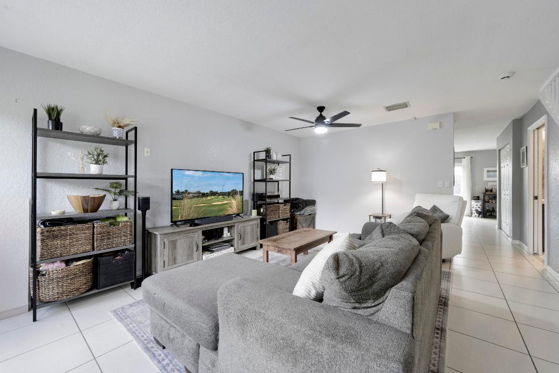 932 Summit Lake Drive