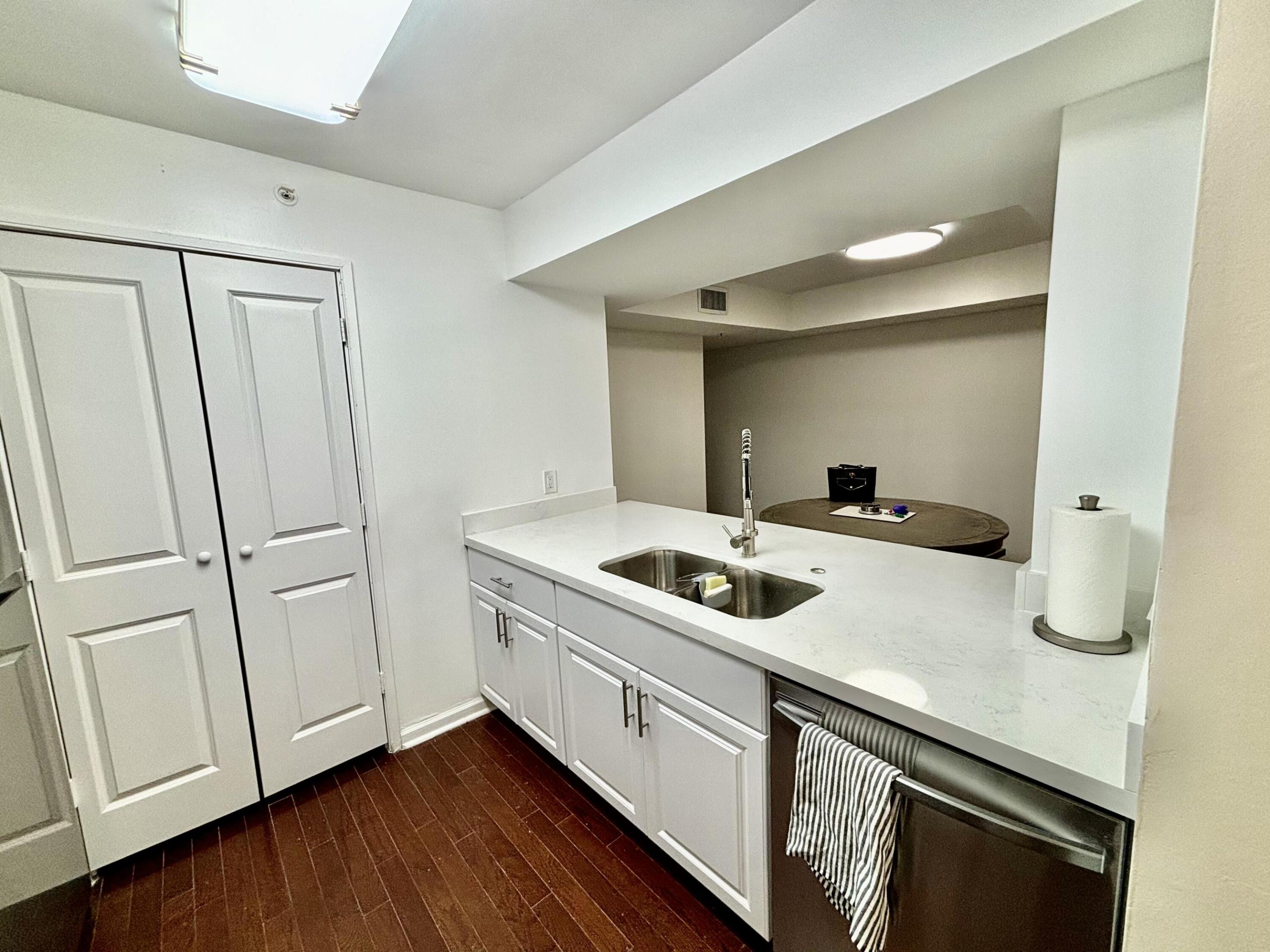 800 Scotia Drive 104