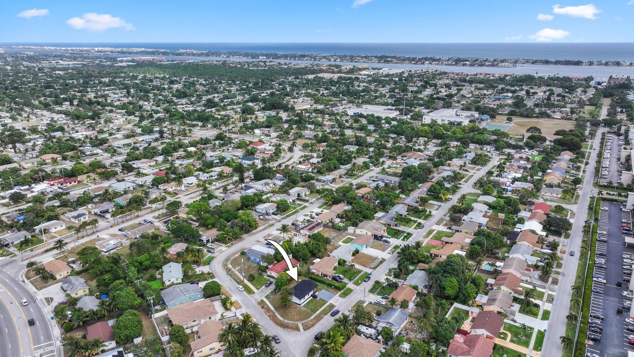 101 NE 27th Avenue