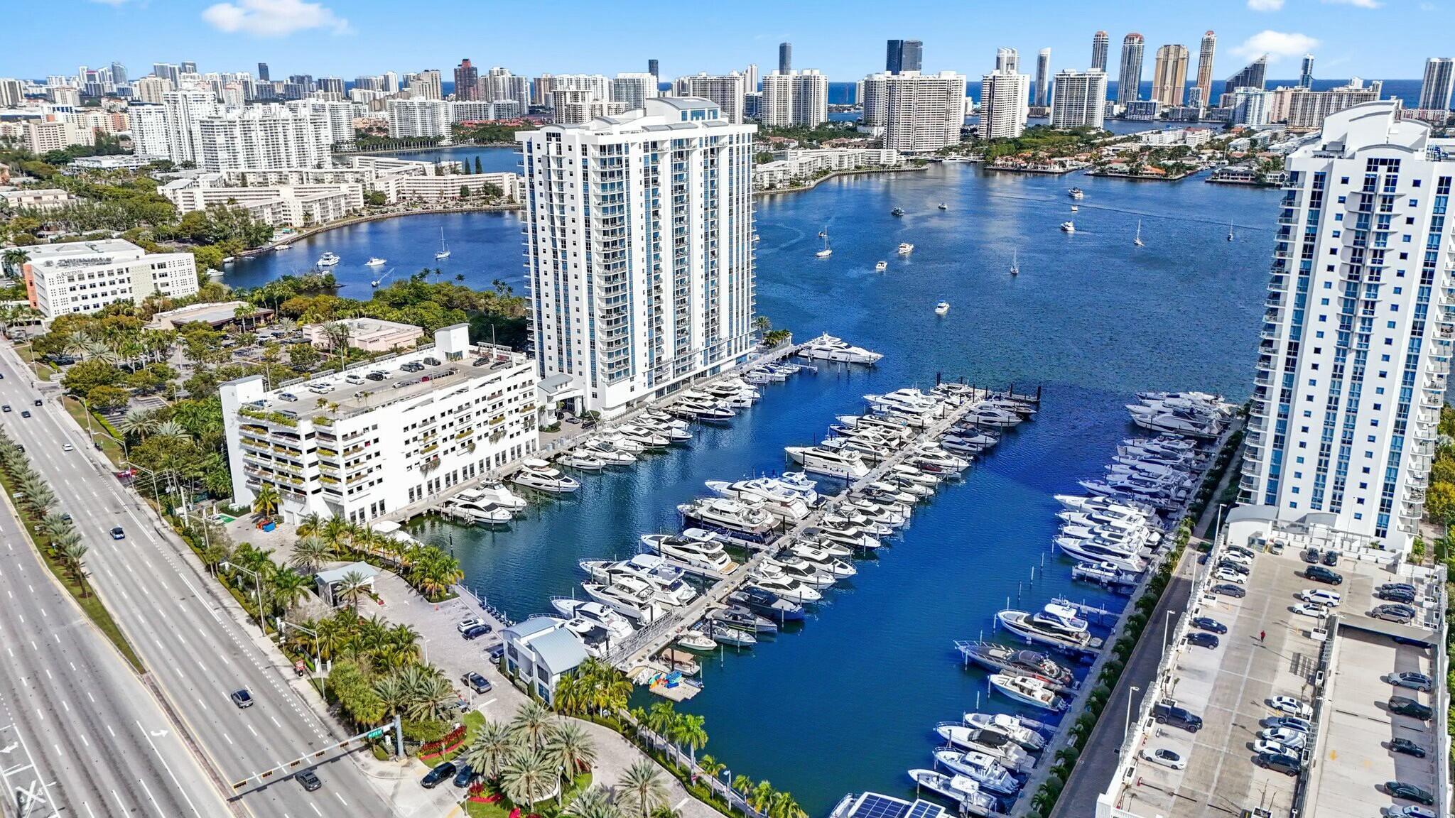 17301 Biscayne Boulevard 707