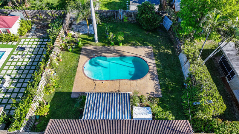 411 SW 2nd Street