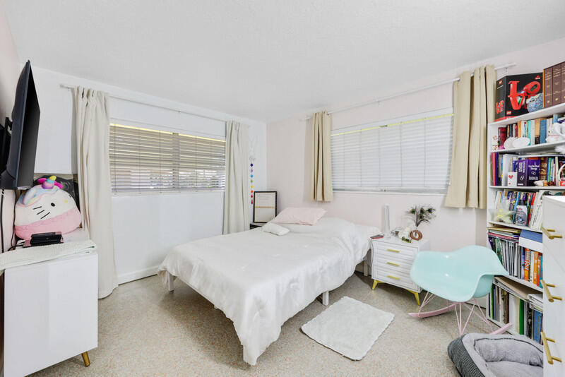 411 SW 2nd Street