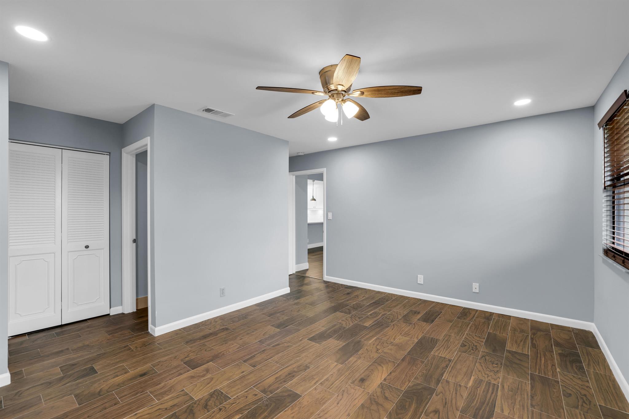 2840 Casa Way 202