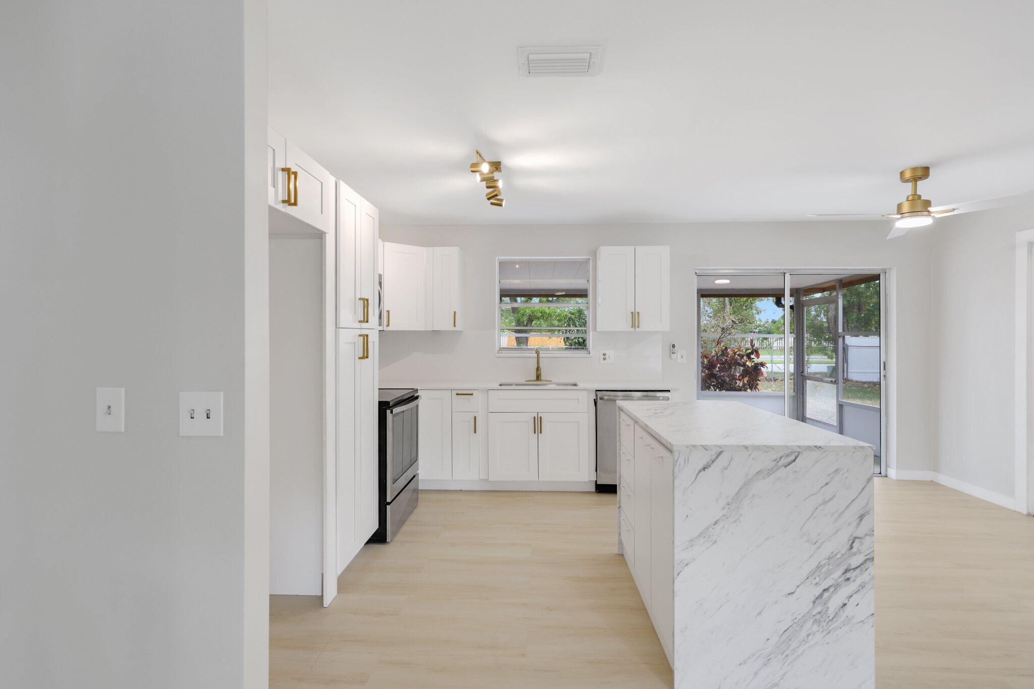 5312 Rose Marie Avenue S