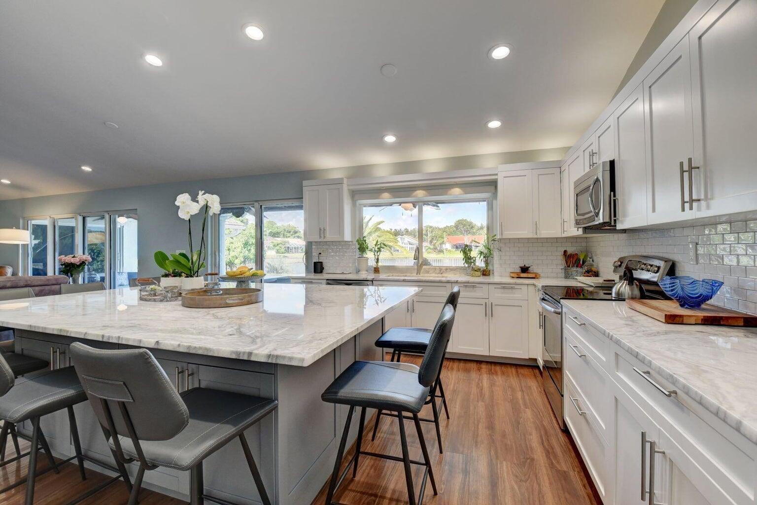 2621 NW 39th Street