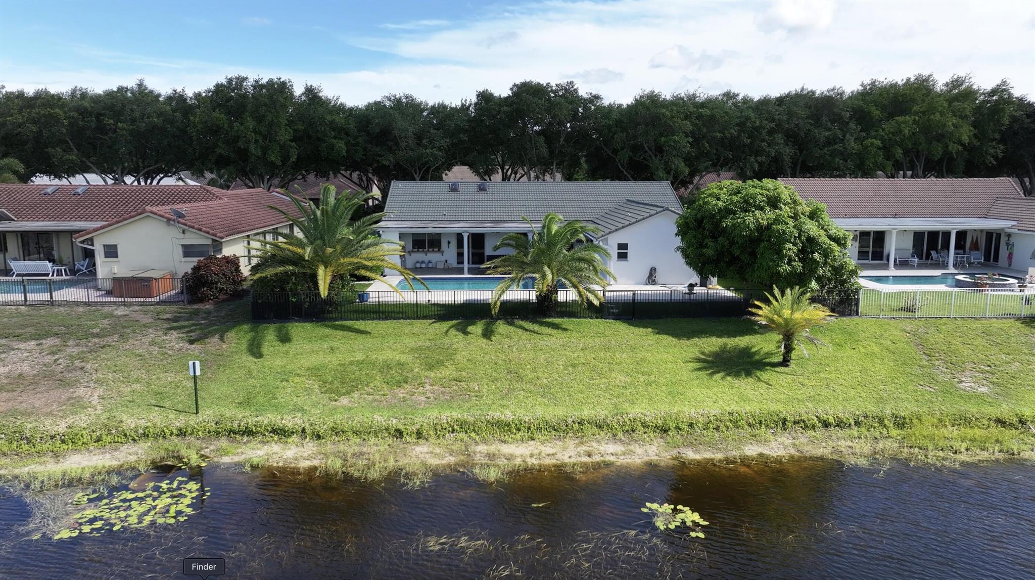 2621 NW 39th Street
