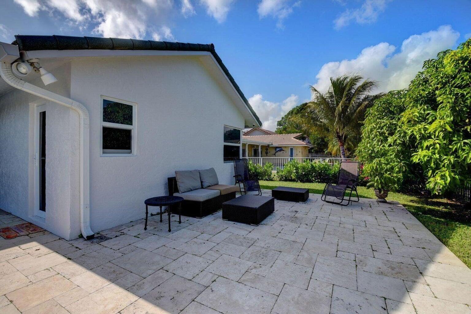 2621 NW 39th Street