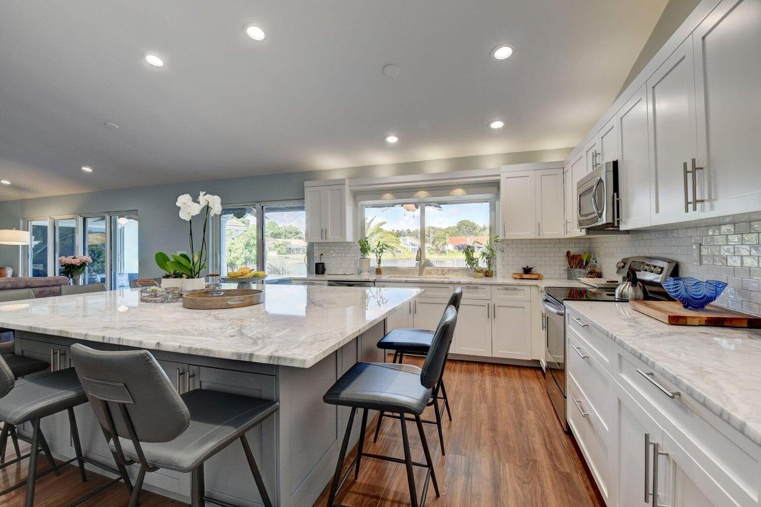 2621 NW 39th Street