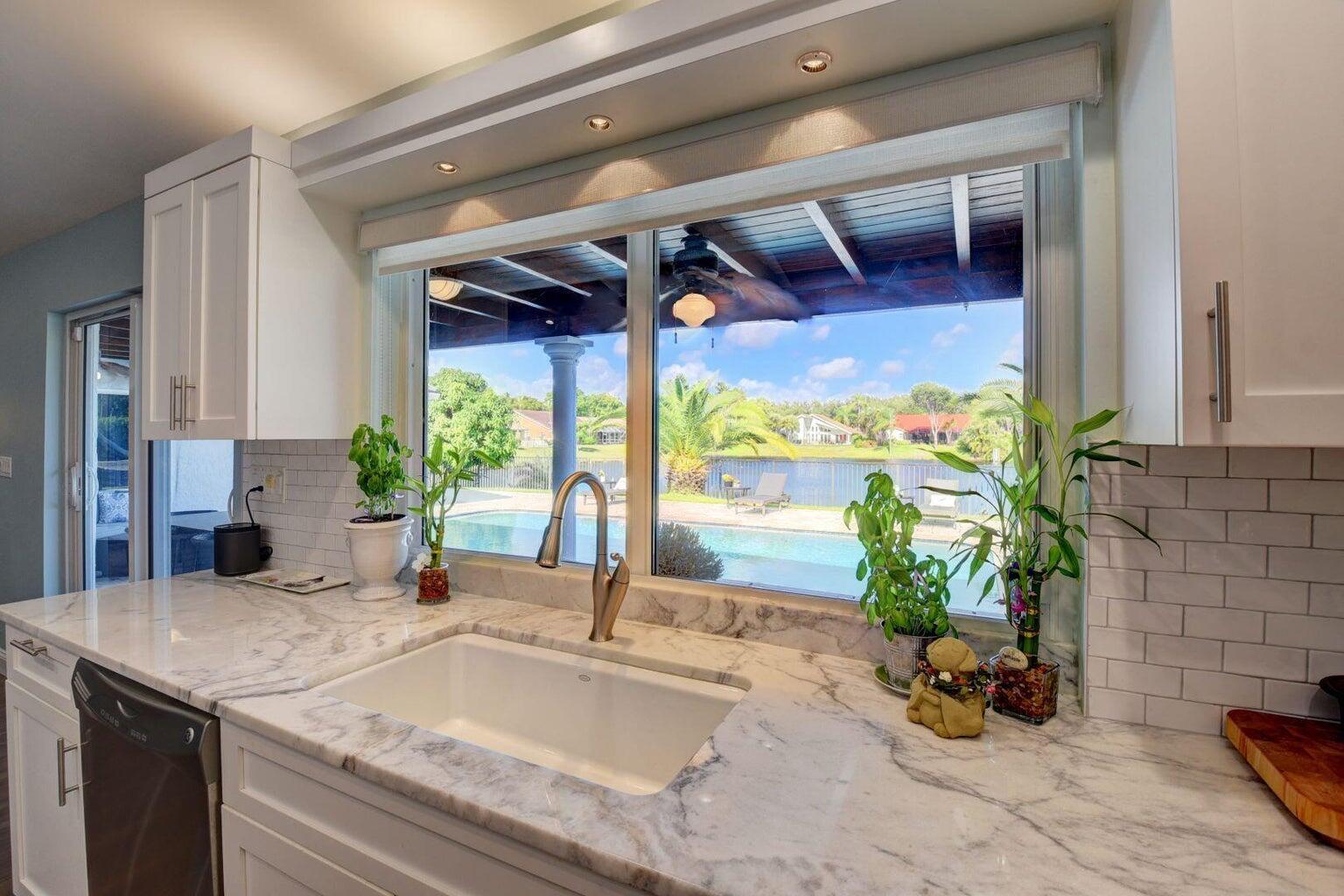 2621 NW 39th Street